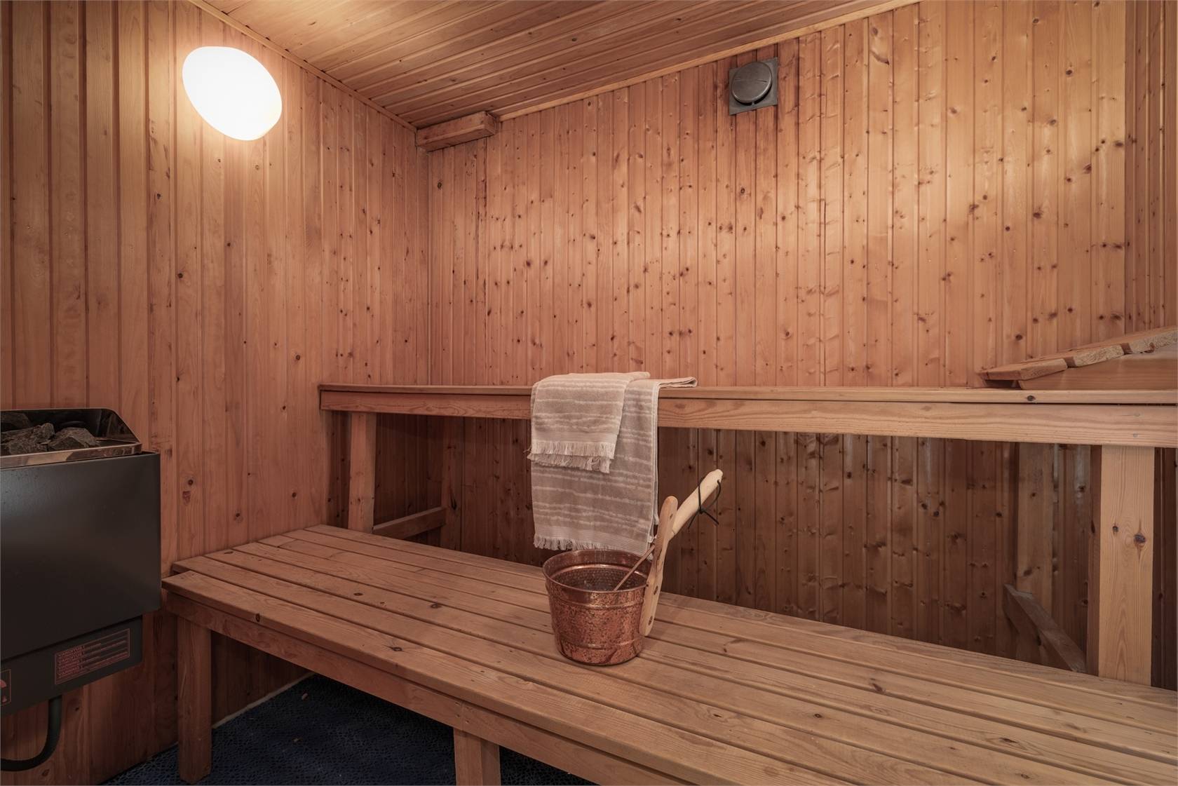 8 rum Villa på SLAGFJÄDERGATAN 2 Haga Västerås kommun - bild 26