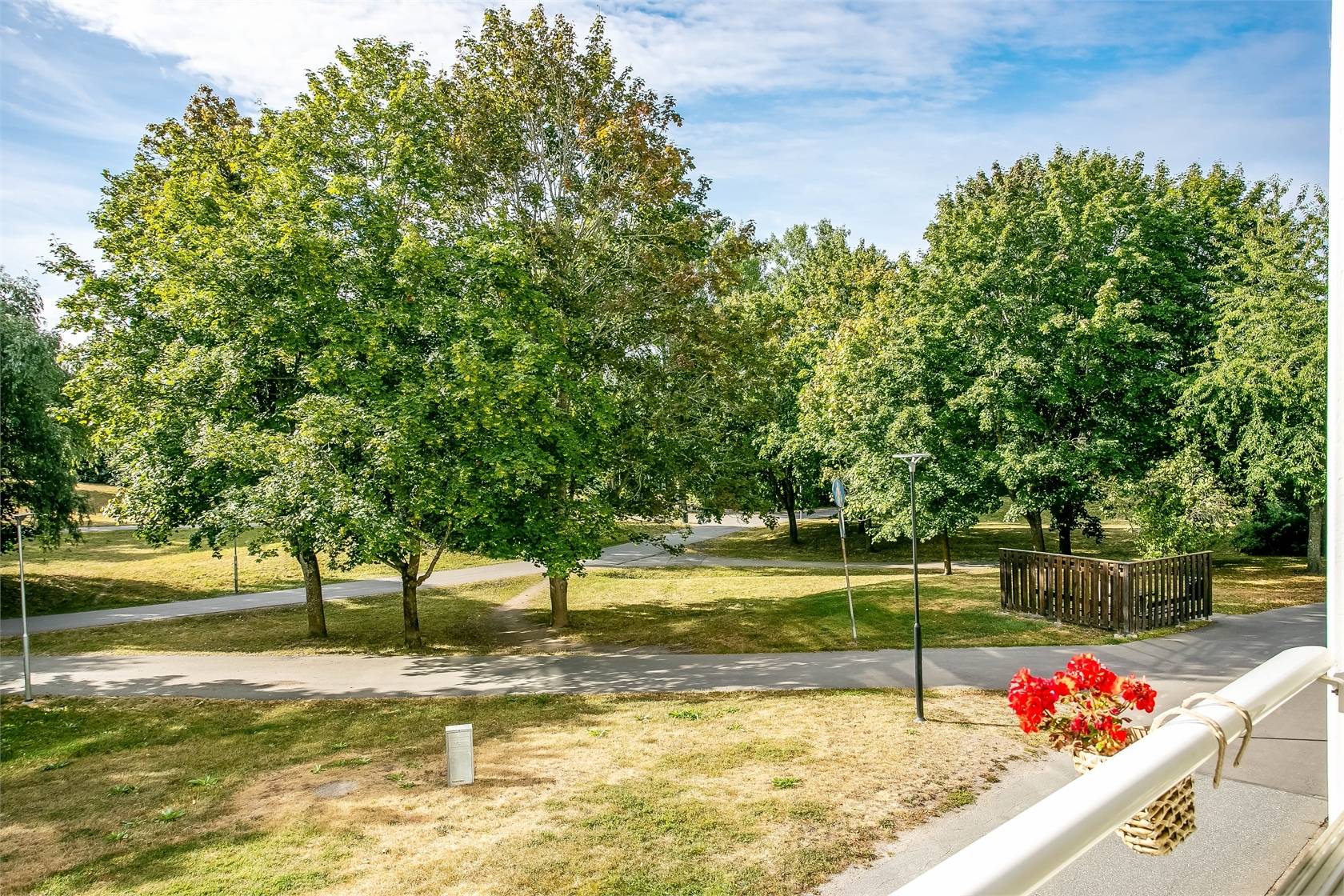 3 rum Lägenhet på MÅNADSVÄGEN 64 Jakobsberg Järfälla kommun - bild 11