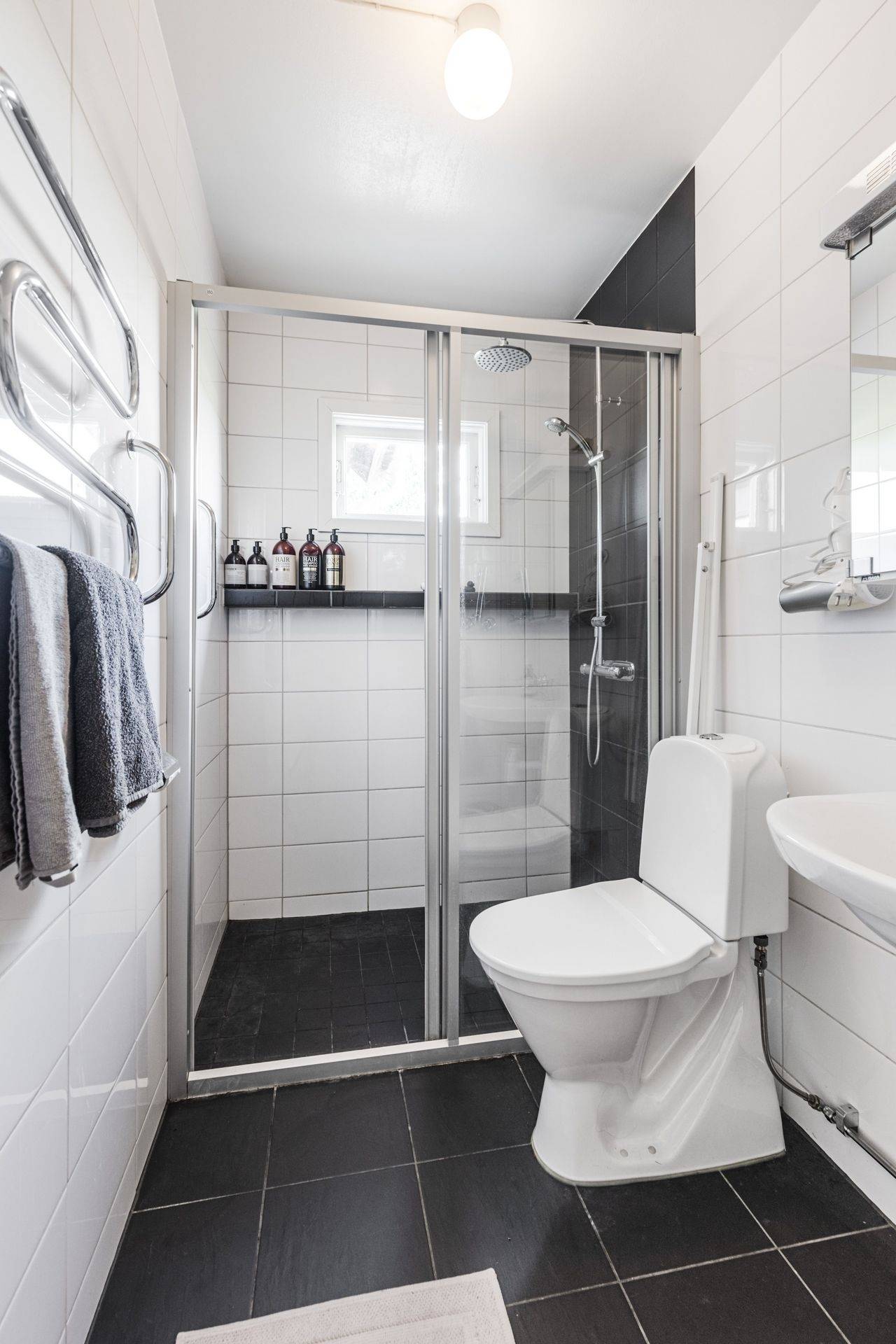 97 m² Vinterbonat fritidshus på Nällsta gård 4 Ytterselö/Nällsta Strängnäs kommun - bild 18