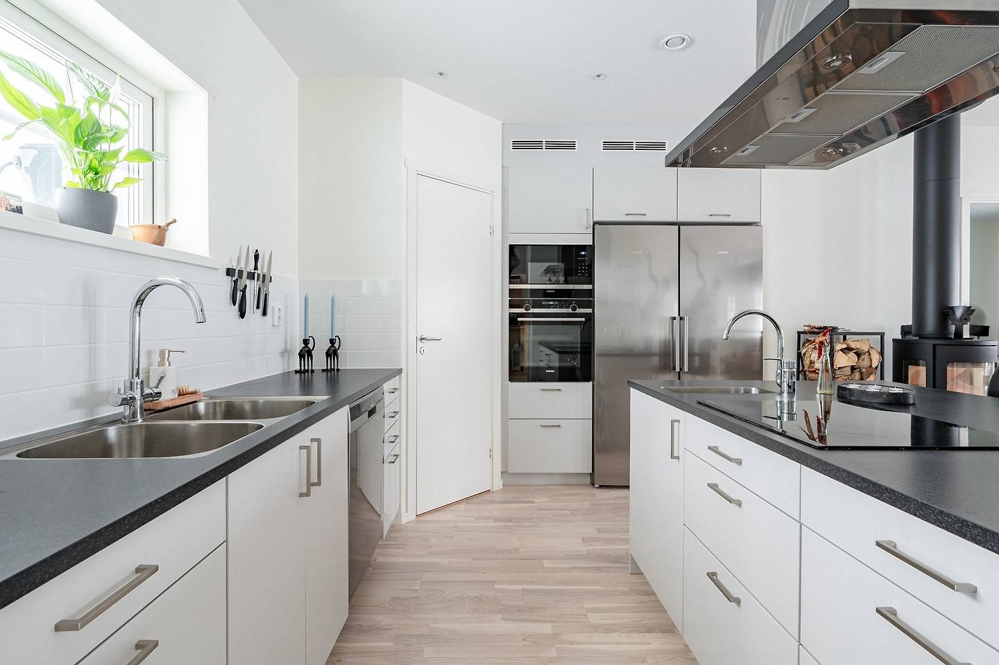 3 rum Kedjehus på Laduvallsvägen 12 - Parhus nr 7 Säljan Sandvikens kommun - bild 13