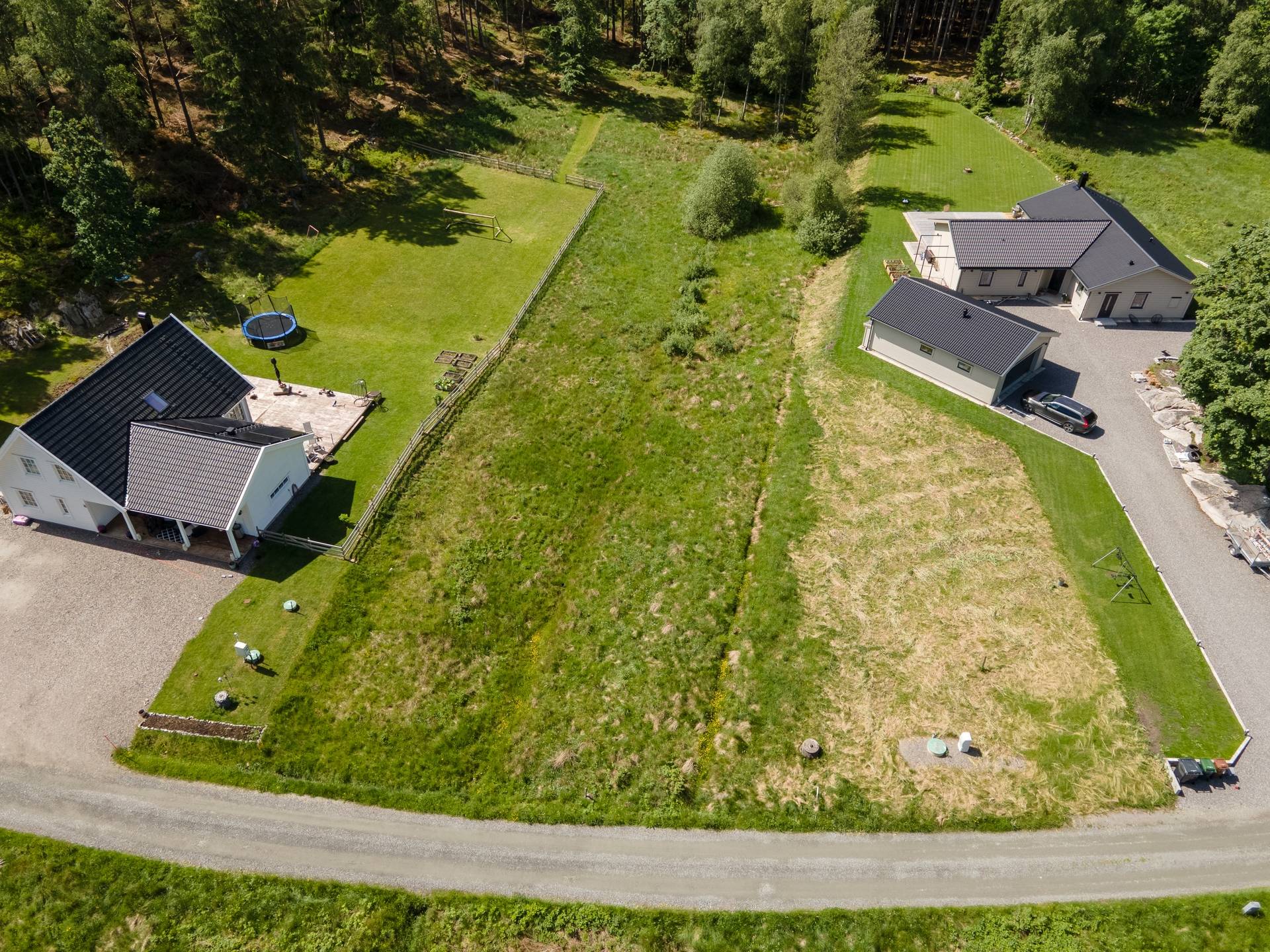 tomt på Rävsal 272 Kareby, Kungälvs kommun - bild 1