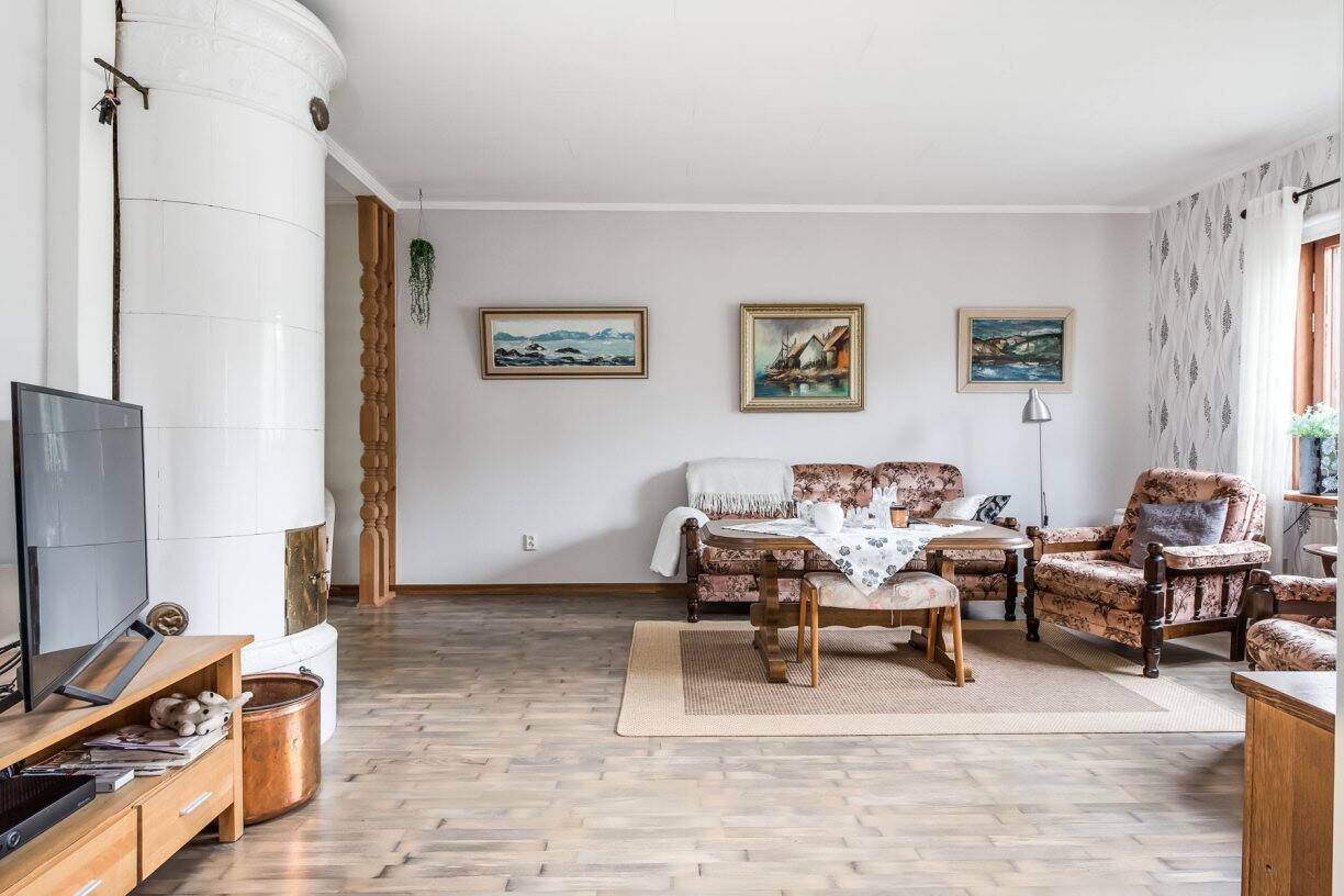 8 rum Villa på Strandvägen 2 Furusjö Habo kommun - bild 6