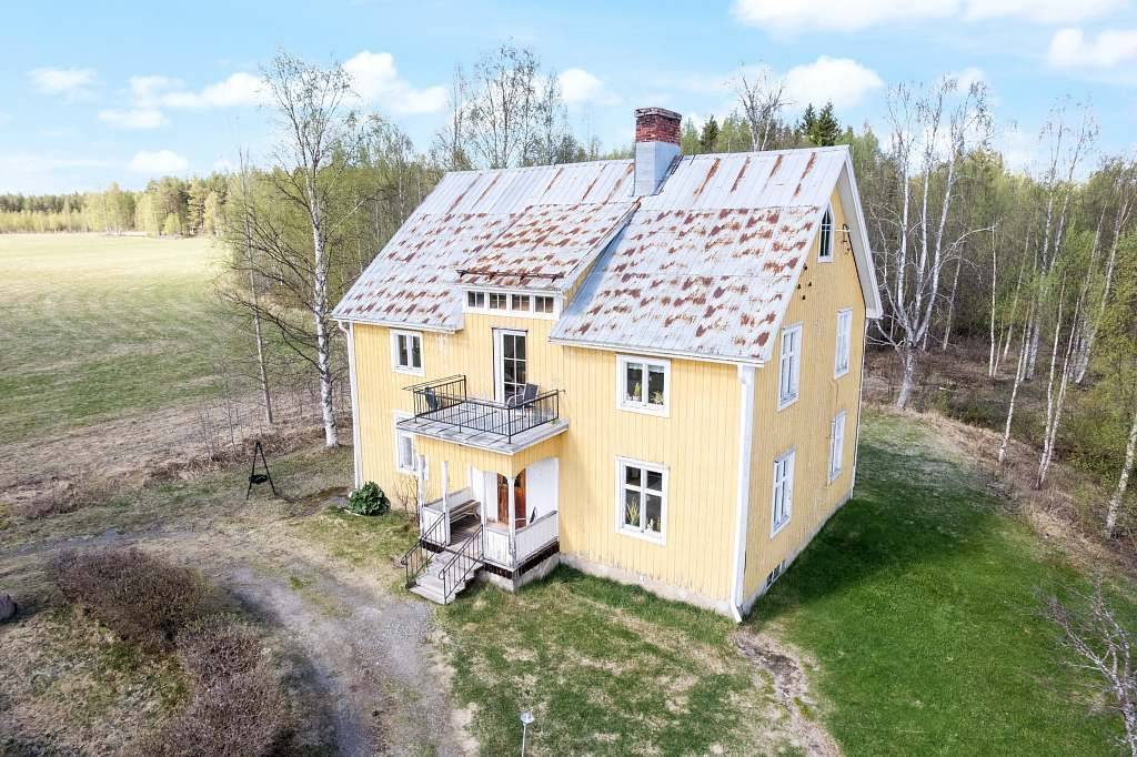 6 rum Villa på Trångfors 17 Trångfors Älvsbyns kommun - bild 2