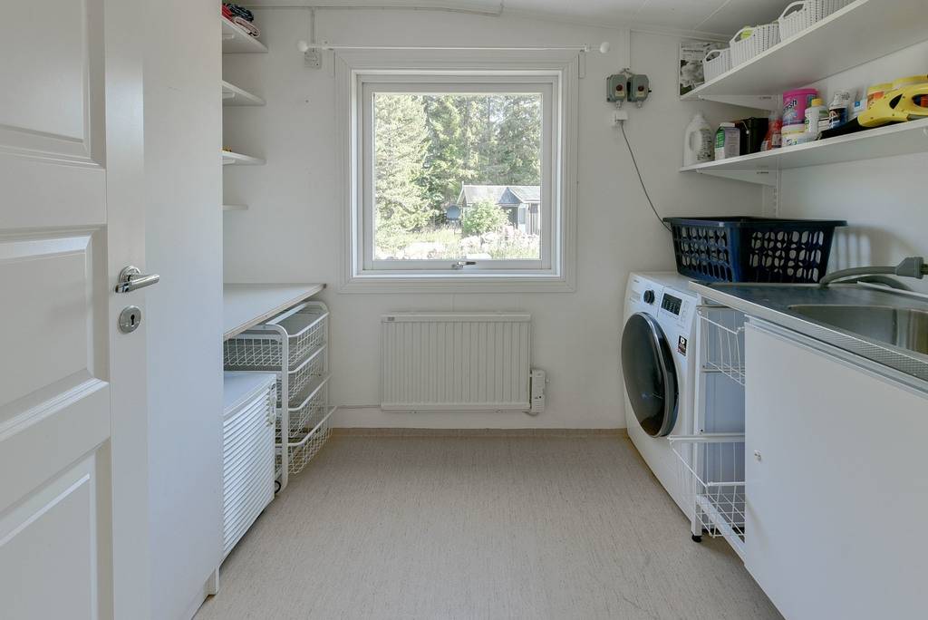 8 rum Villa på Visnums-Kilsvägen 37 Revsand/Hult Kristinehamns kommun - bild 16