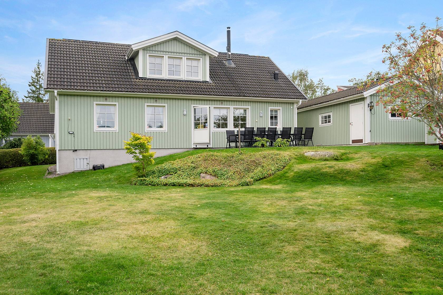 7 rum Villa på Vaktelvägen 6 Sjöberg Sollentuna kommun - bild 8