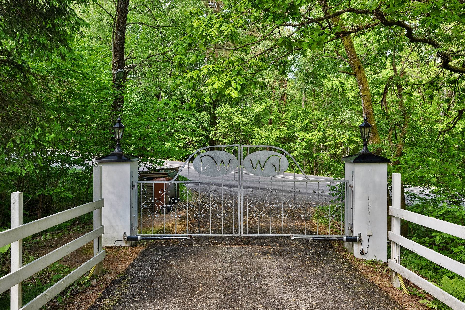 Gård med jordbruk på Widebäcks Hästcenter Landvetter Härryda kommun - bild 78