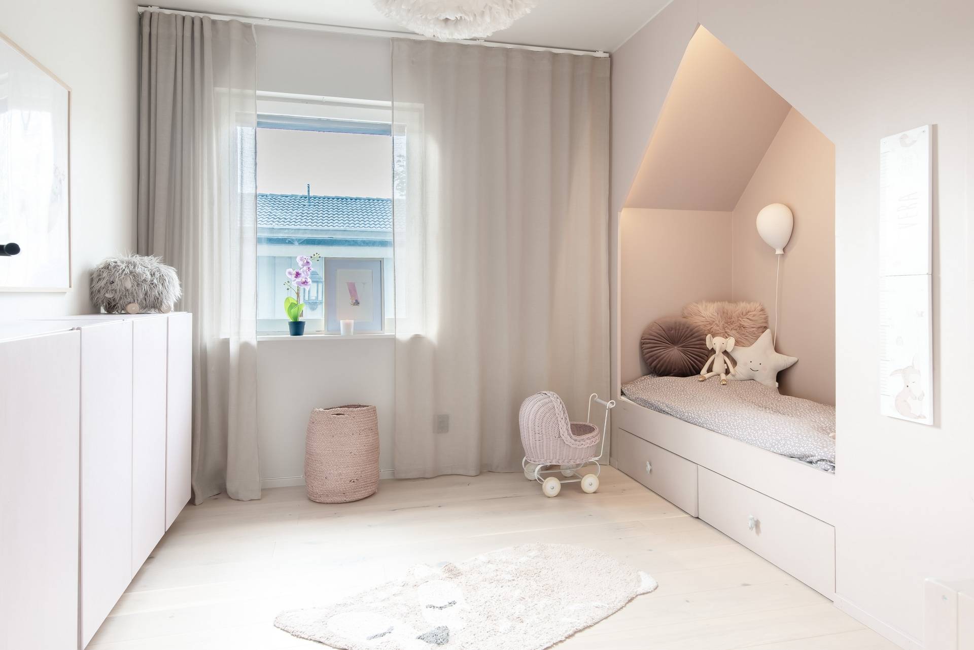 9 rum Villa på Violinvägen 3 Brunna - Kungsängen Upplands-Bro kommun - bild 20