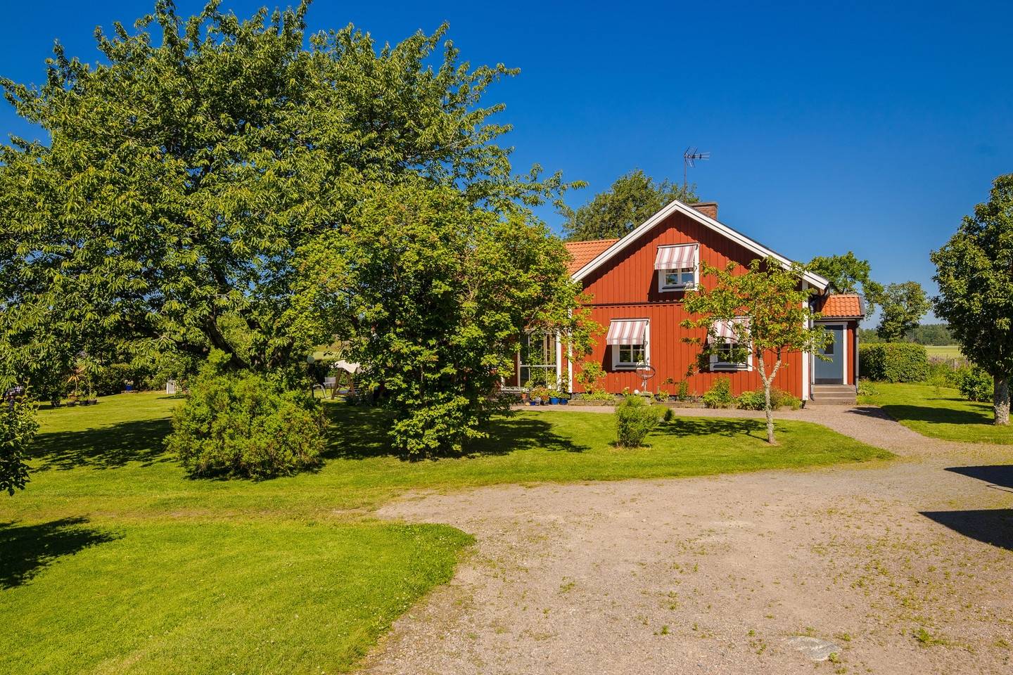 6 rum Villa på Norra Kedum Pilebo 1 Örslösa - Söne - Norra Kedum Lidköpings kommun - bild 2