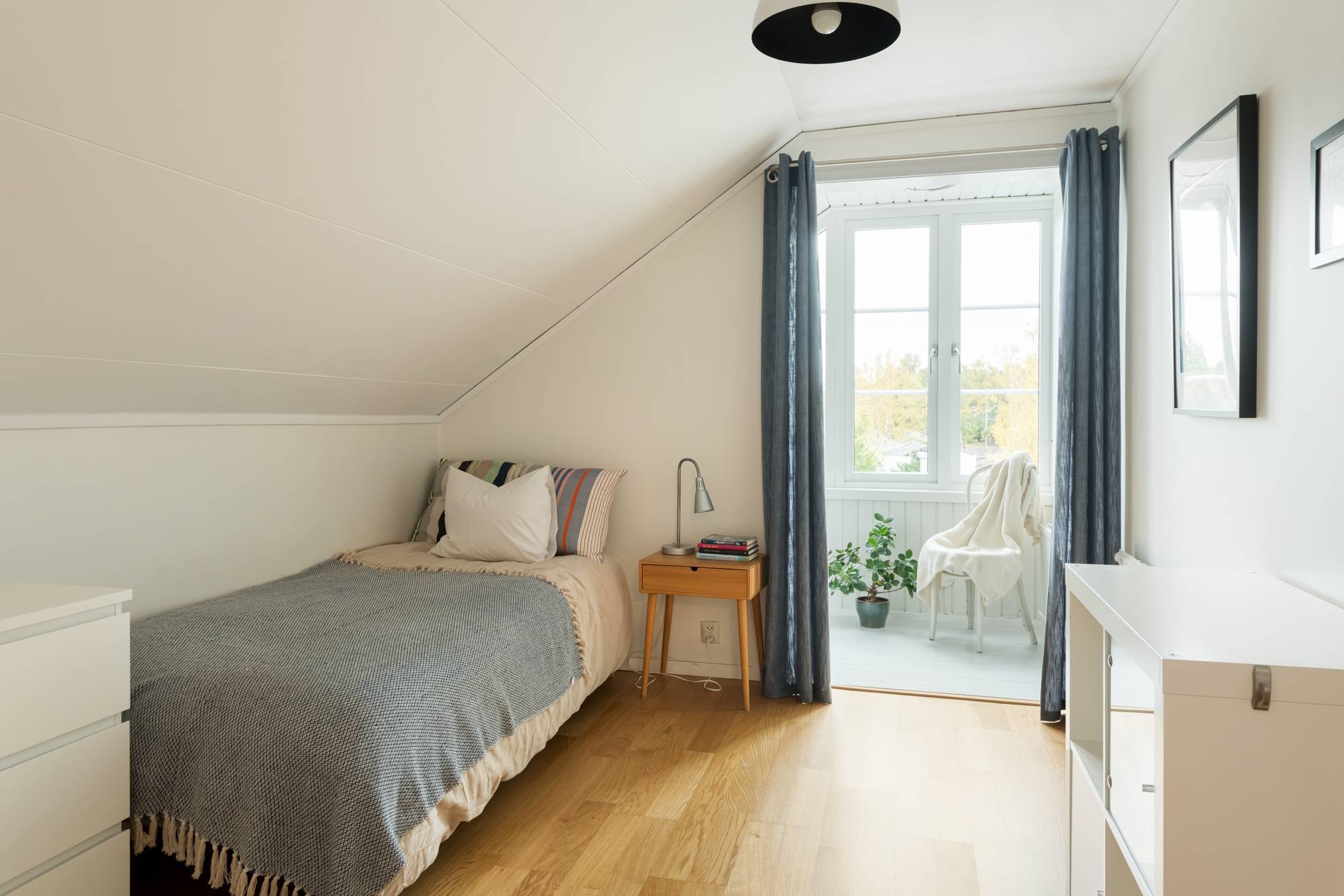 9 rum Villa på Domherrevägen 7 Näsbypark Täby kommun - bild 33