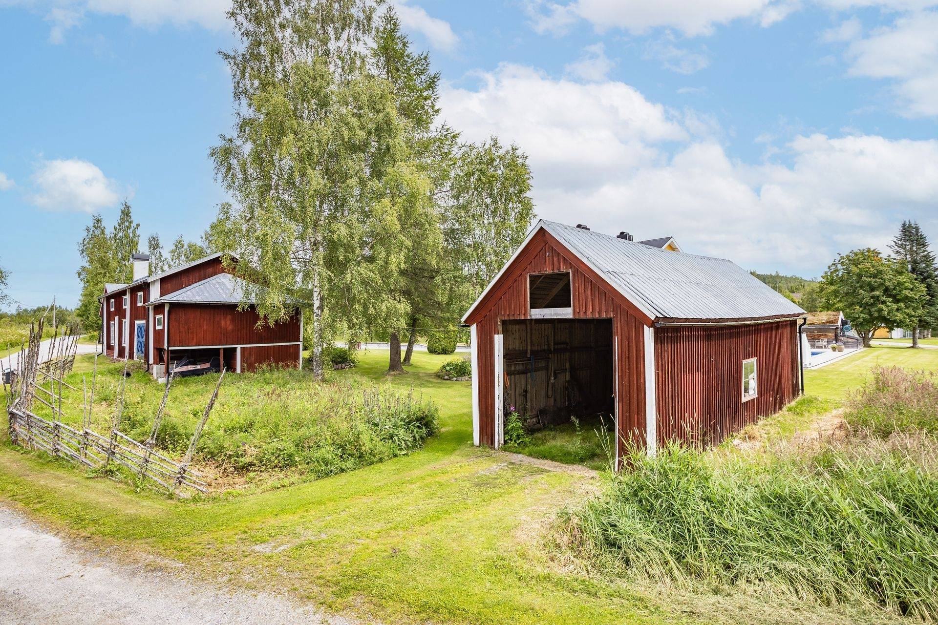 Gård/skog på Storhullsjön 445 Sundsvalls kommun - bild 50