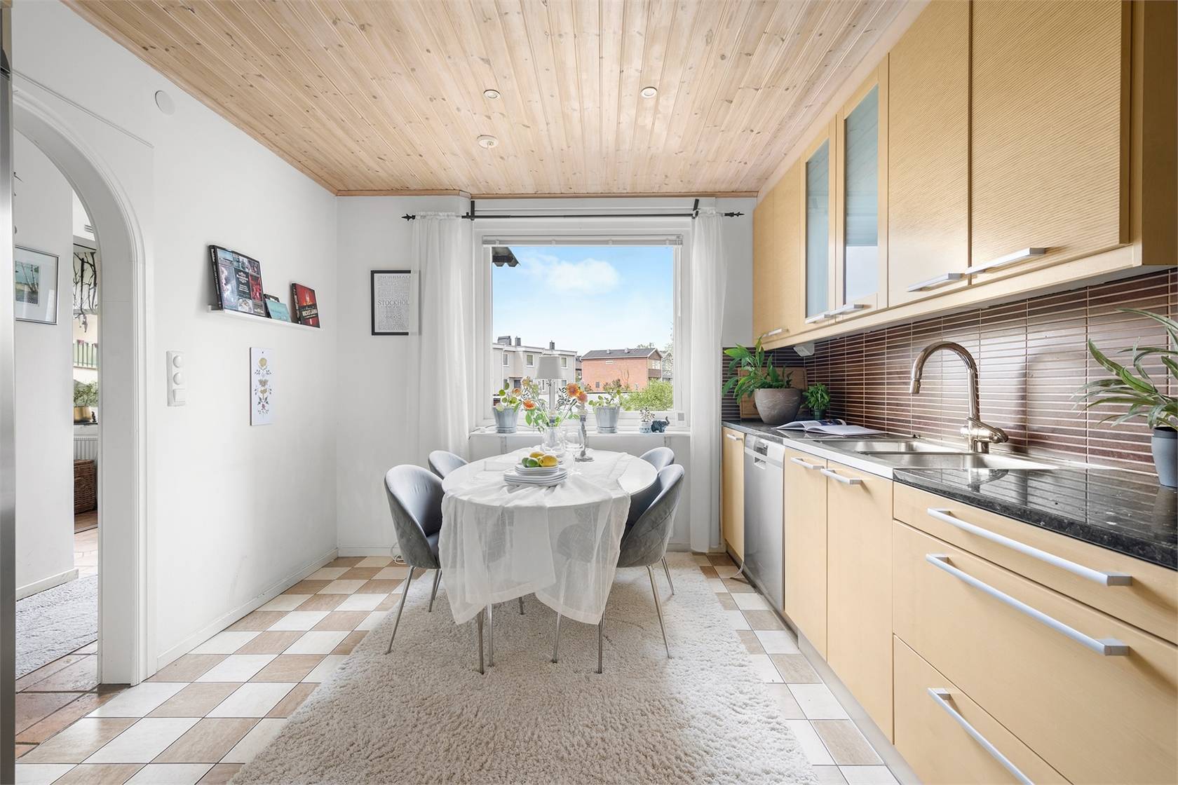 6 rum Radhus på Kärrgränd 19 Vällingby - Kälvesta Stockholms kommun - bild 7