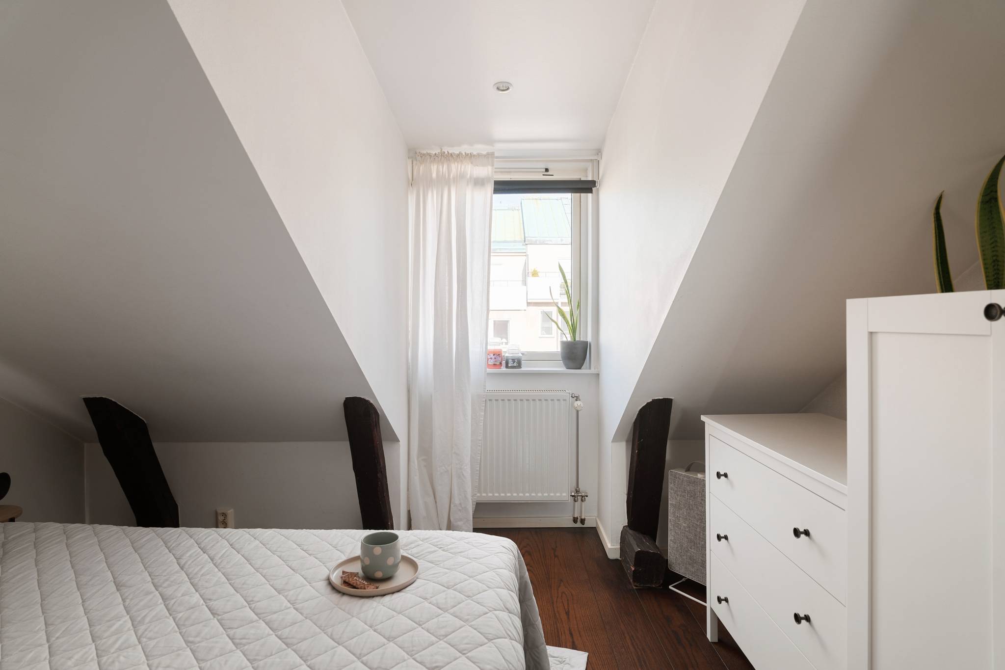 4 rum Lägenhet på Surbrunnsgatan 15, 4 tr Vasastan - Östermalm Stockholms kommun - bild 14