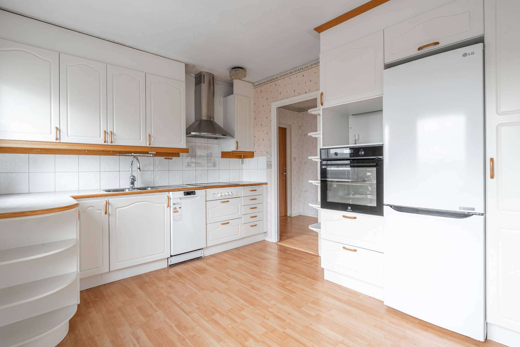 3 rum lägenhet på Ångermanlandsgatan 14B Centralt, Örnsköldsviks kommun - bild 2