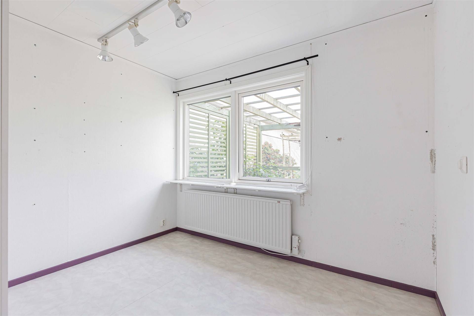 6 rum Villa på Vadarvägen 42 Elund Köpings kommun - bild 23
