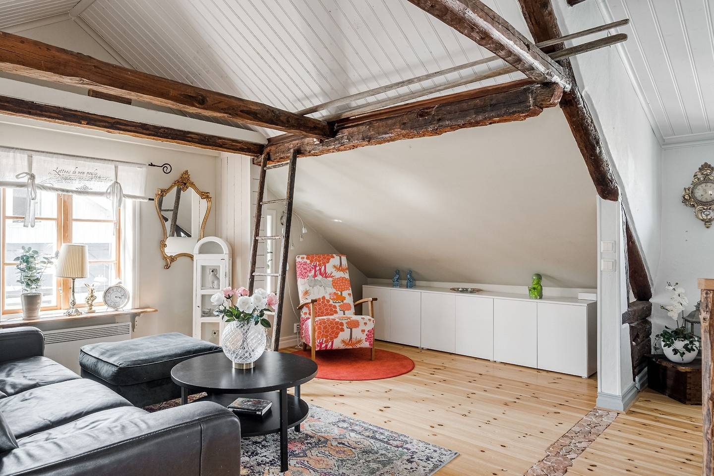 8 rum Villa på Slottsberget 10 Fyrkarlns Lindholmen Göteborgs kommun - bild 54
