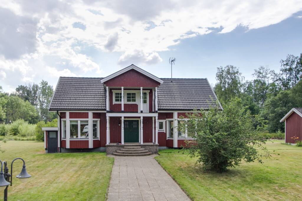 12 rum Gård/skog på Lustigbacken 727 Lustigbacken Hallsbergs kommun - bild 36