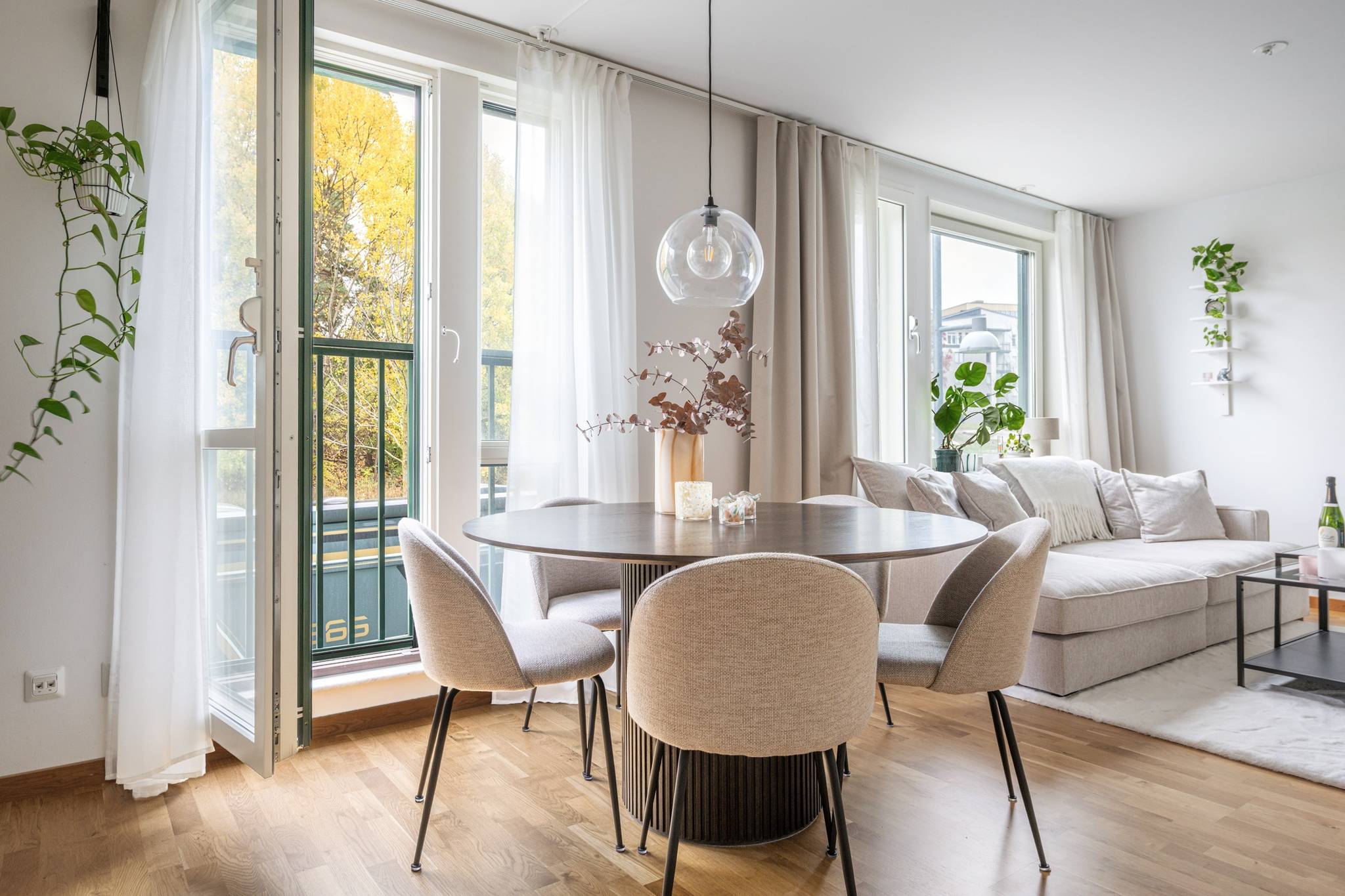 1,5 rum lägenhet på Cronhielms Allé 33 Ulriksdal, Solna kommun - bild 2