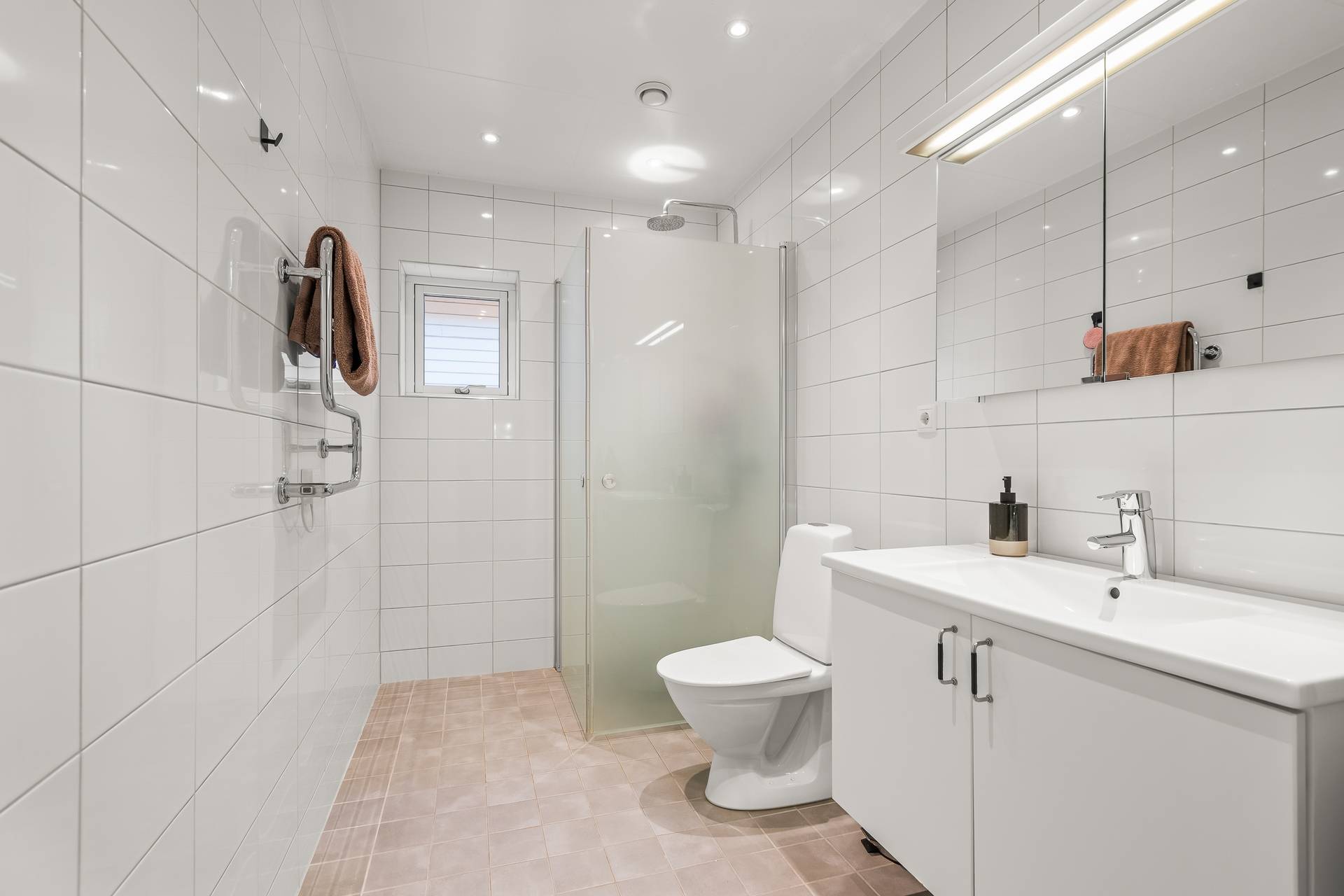 5 rum Villa på Fröken Bergstens väg 26 Stömsbro Gävle kommun - bild 31