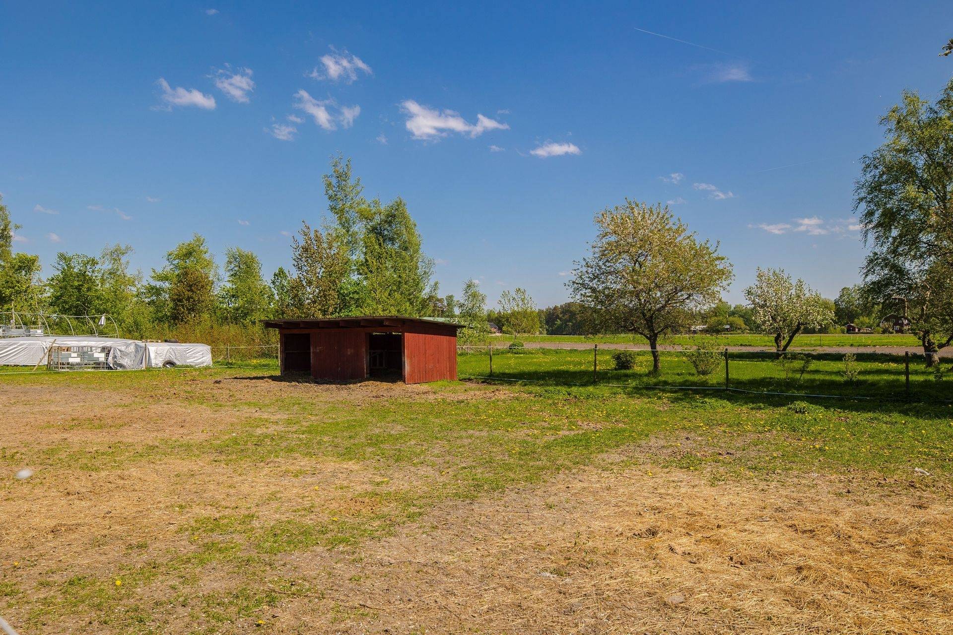6 rum Gård utan jordbruk på Kinne-Vedum Myggeberg 1 Götene kommun - bild 42