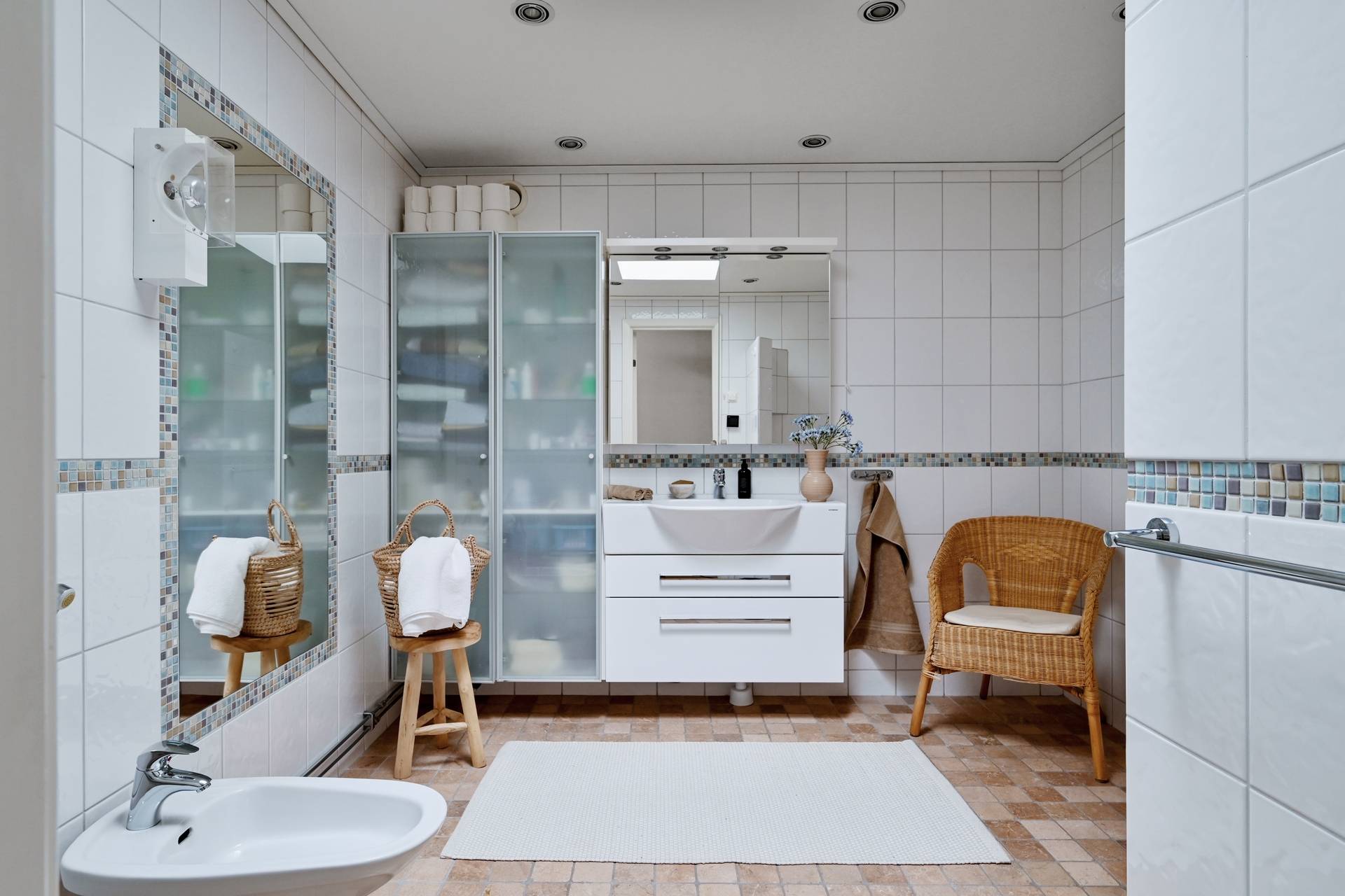 6 rum Kedjehus på Love Almqvists väg 42 Helenelund/Fågelsången Sollentuna kommun - bild 36
