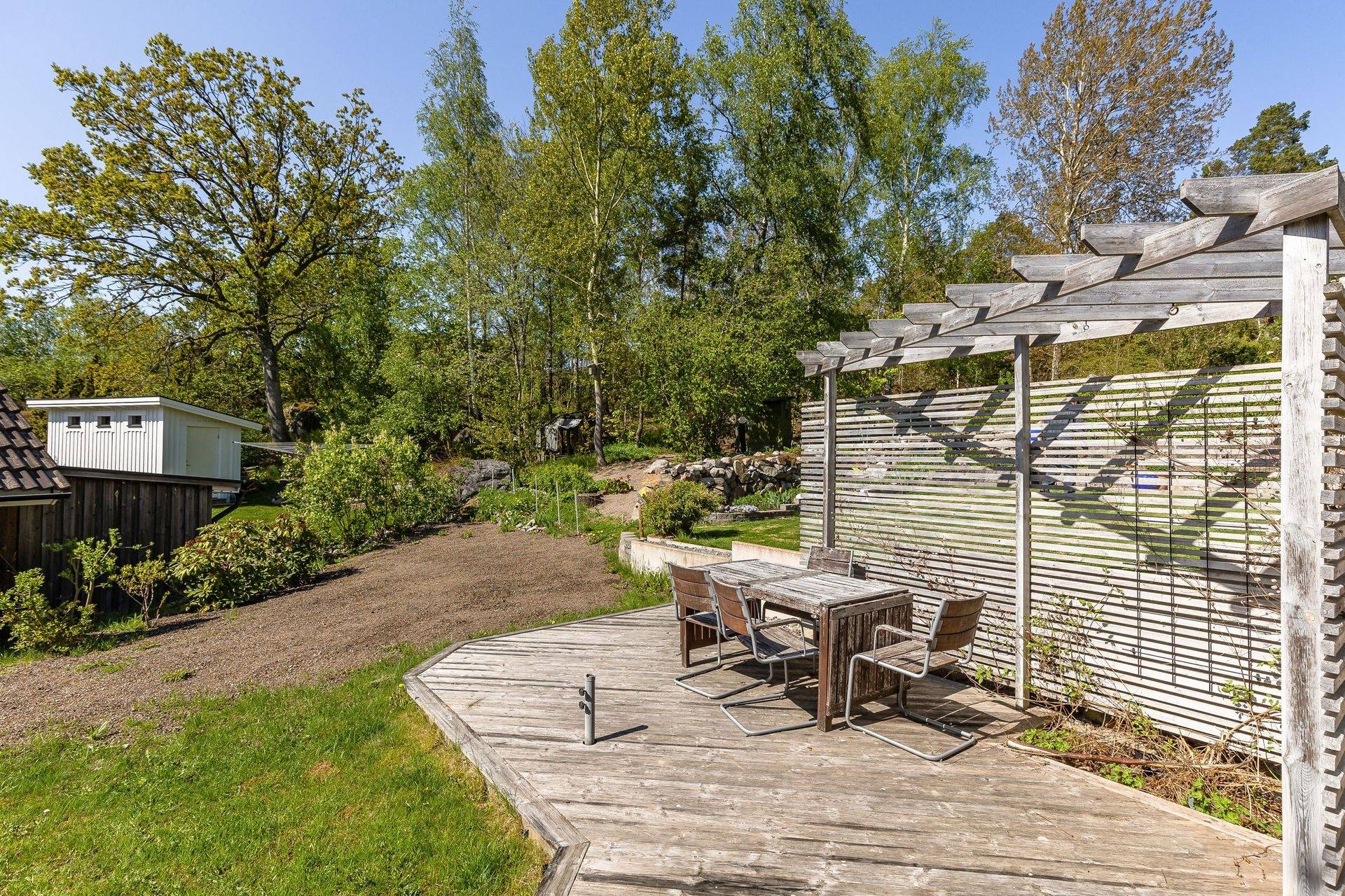 6 rum Villa på Lingonstigen 17 Finninge Strängnäs kommun - bild 4