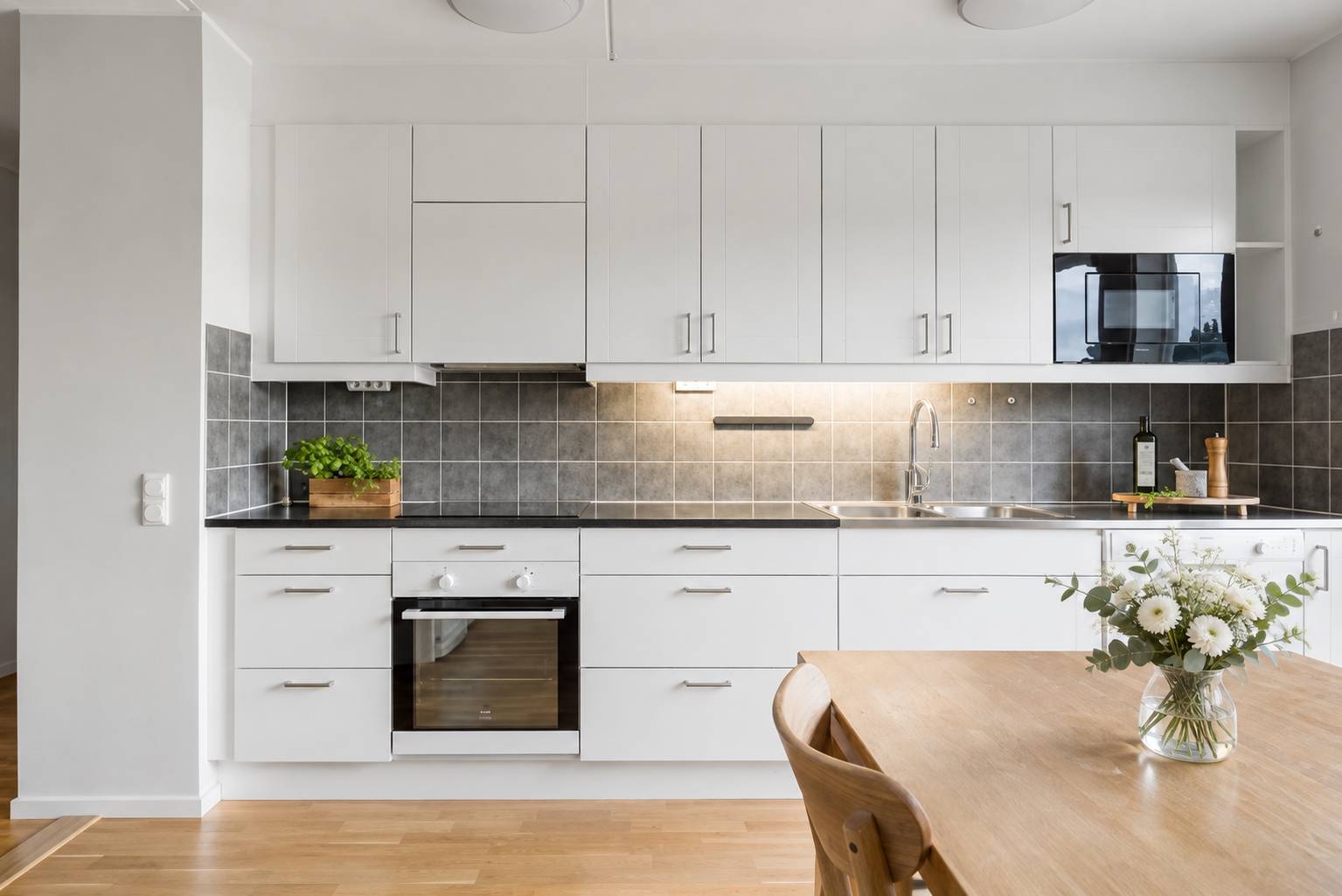 3,5 rum lägenhet på Blåklockevägen 11 Sollentuna Tureberg, Sollentuna kommun - bild 3
