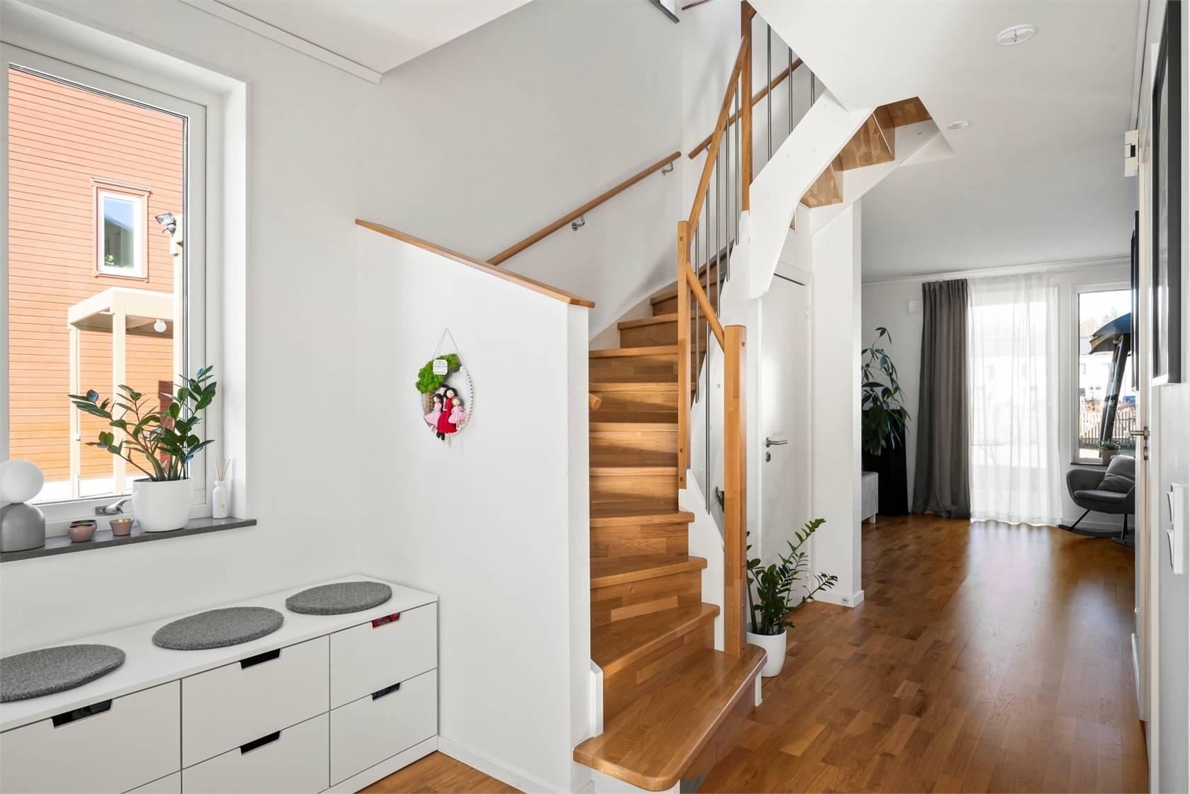 4 rum Parhus på Lövsångarvägen 4B Margretelund - Tråsättra Österåkers kommun - bild 5