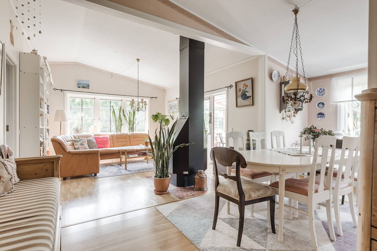 6 rum Villa på Backrundan 38 Stigslund Gävle kommun - bild 6