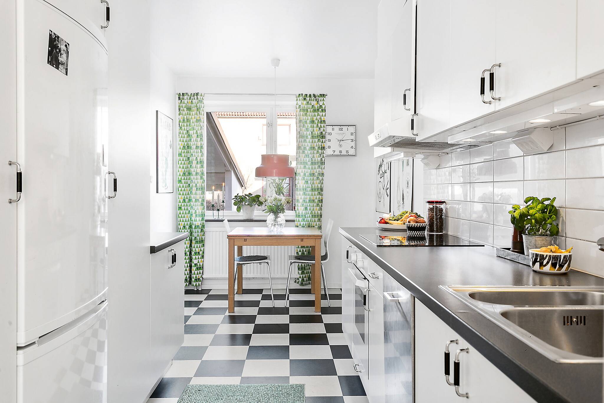 6 rum Parhus på Skönstaviks Allé 24 Sköndal Stockholms kommun - bild 9