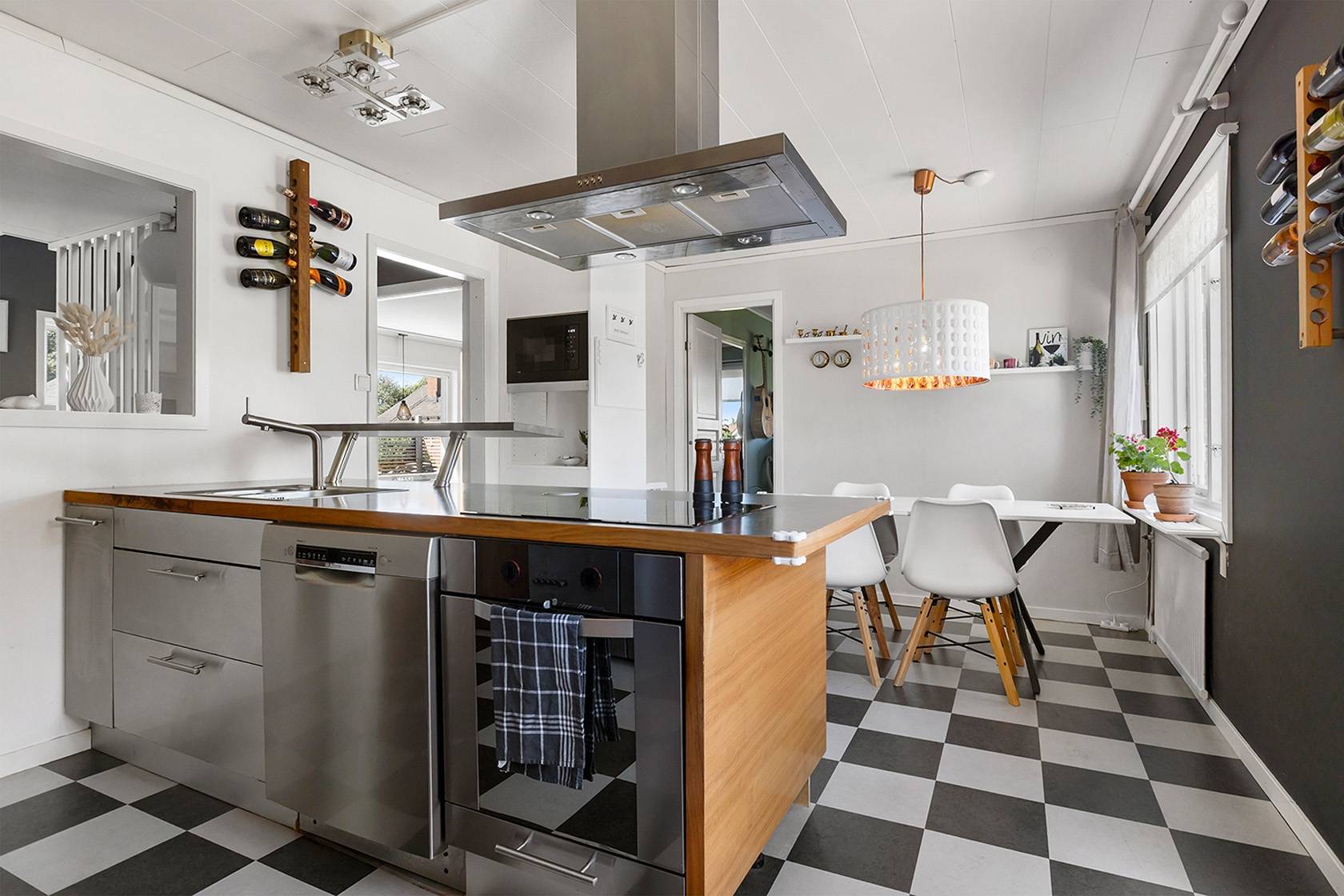 5 rum villa på Allmogegatan 52 Nya Hjärsta, Örebro kommun - bild 3