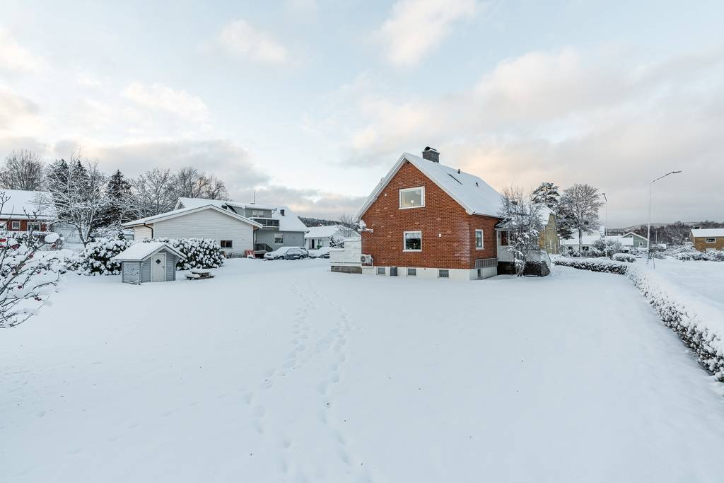 6 rum Villa på Gullängesvägen 21 Gullänget Örnsköldsviks kommun - bild 37