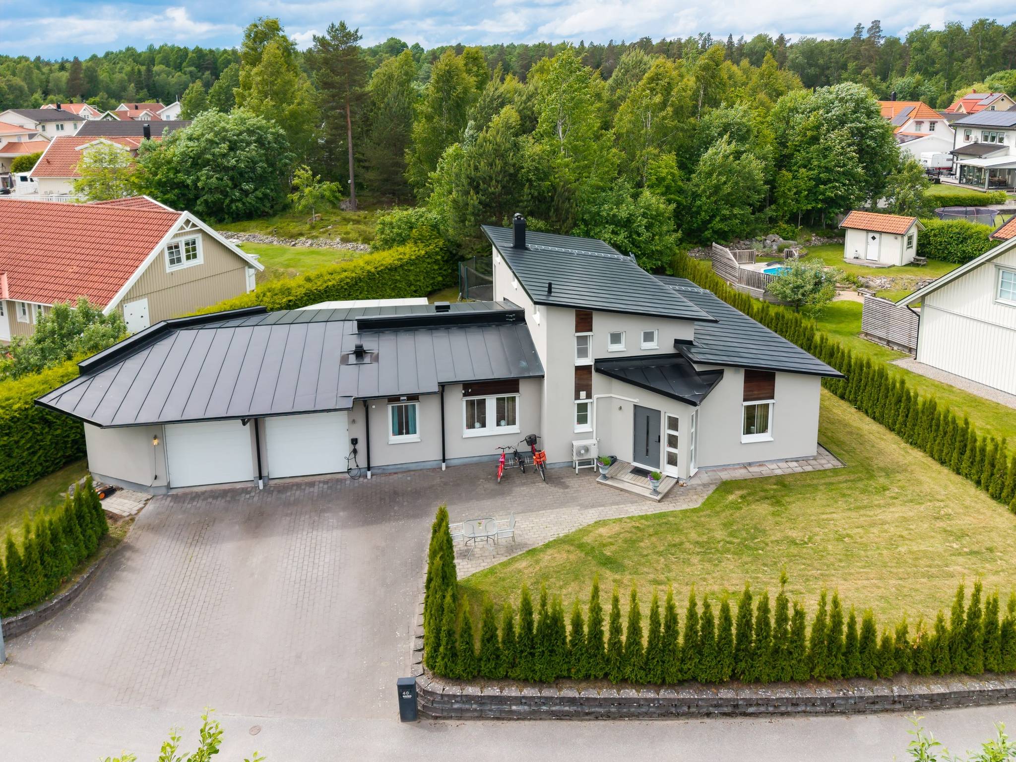6 rum villa på Anders Petters väg 40 Örebro, Örebro kommun - bild 1