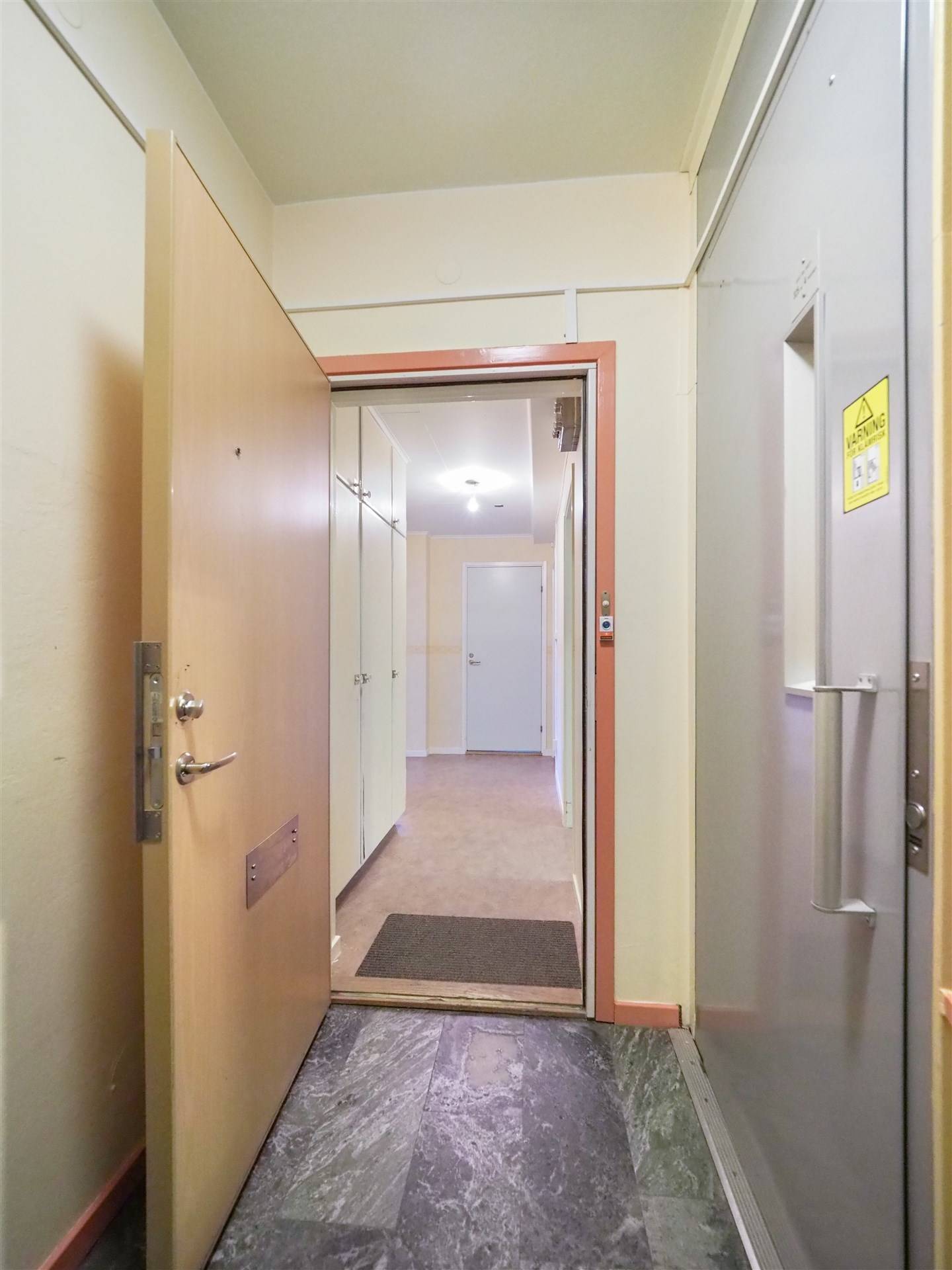 2 rum Lägenhet på Tingstugatan 42c Tingstuhöjden Strängnäs kommun - bild 3