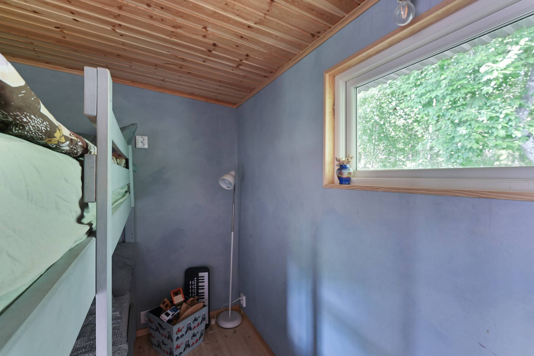 2 rum Fritidshus på Kiholms koloniområde Solrosstigen 169 område 6 Södertälje Lina Hage Södertälje kommun - bild 21