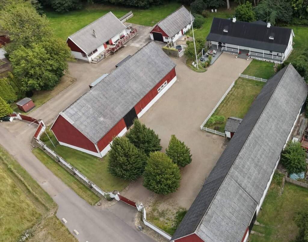 5 rum gård utan jordbruk på Häradsvägen 39 Västra Karup, Båstads kommun - bild 5