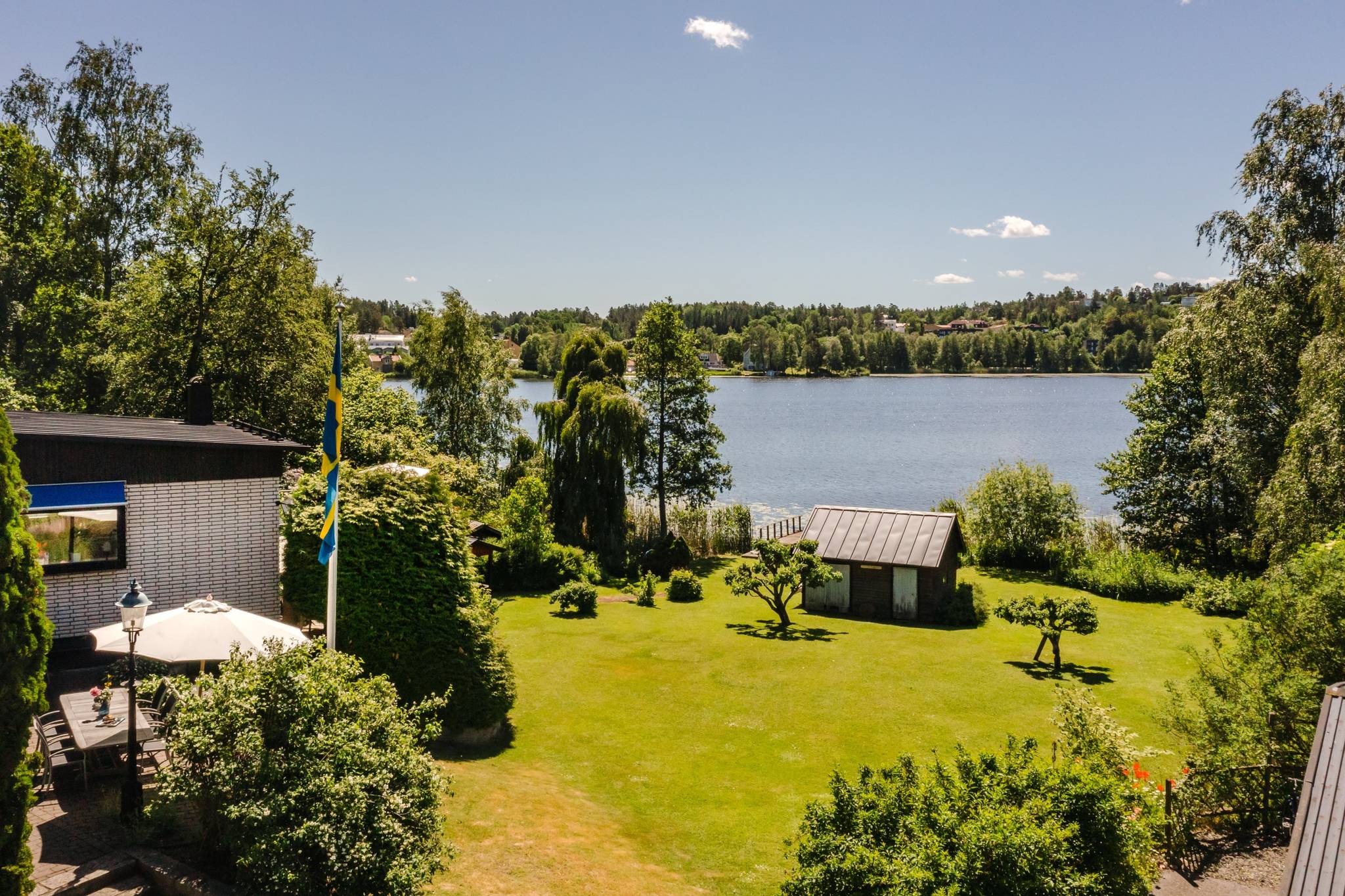 8 rum villa på Irisdalsvägen 5 Rönninge, Salems kommun - bild 2