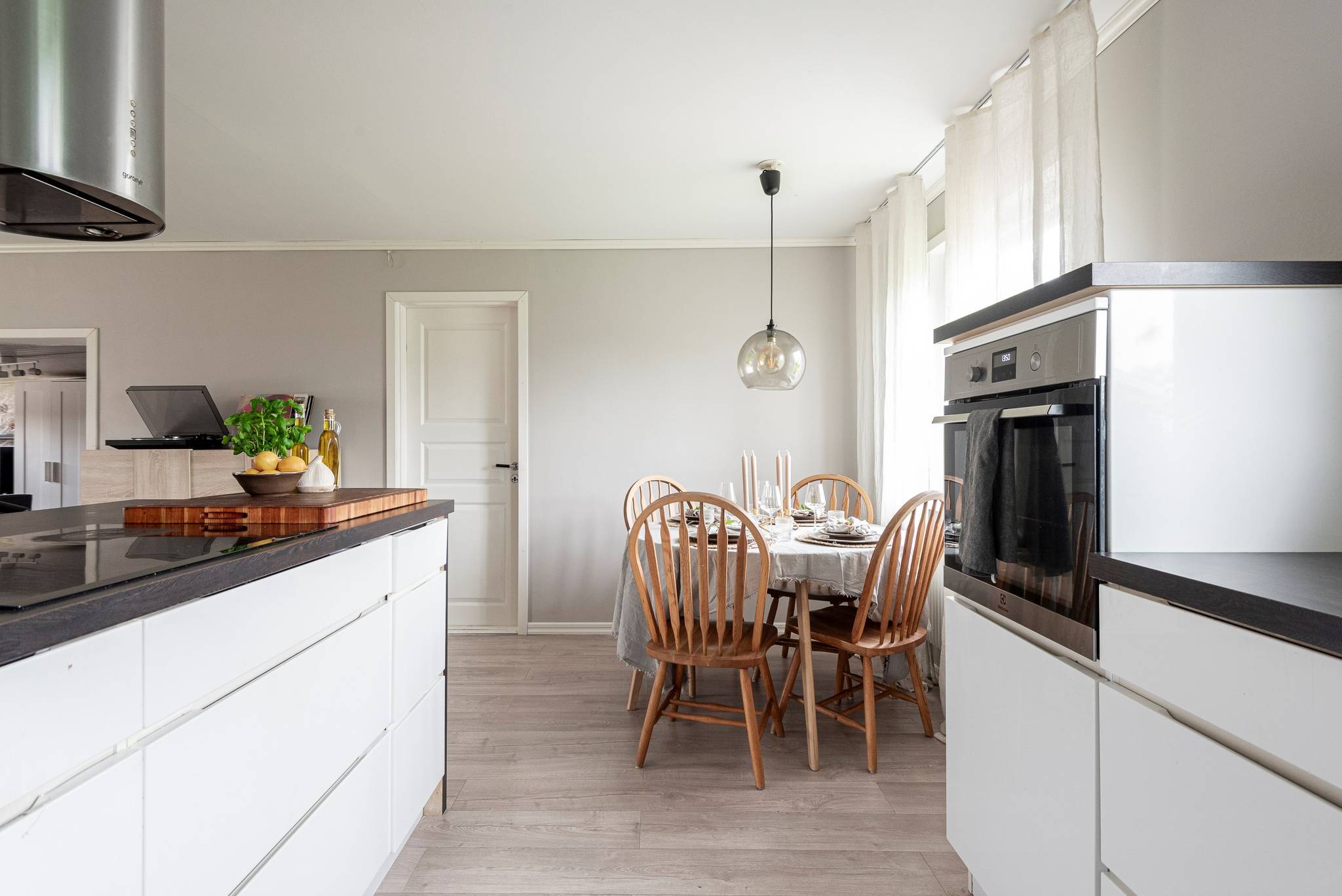 4 rum Villa på Hedensbergsgatan 12 Nordanby Västerås kommun - bild 6