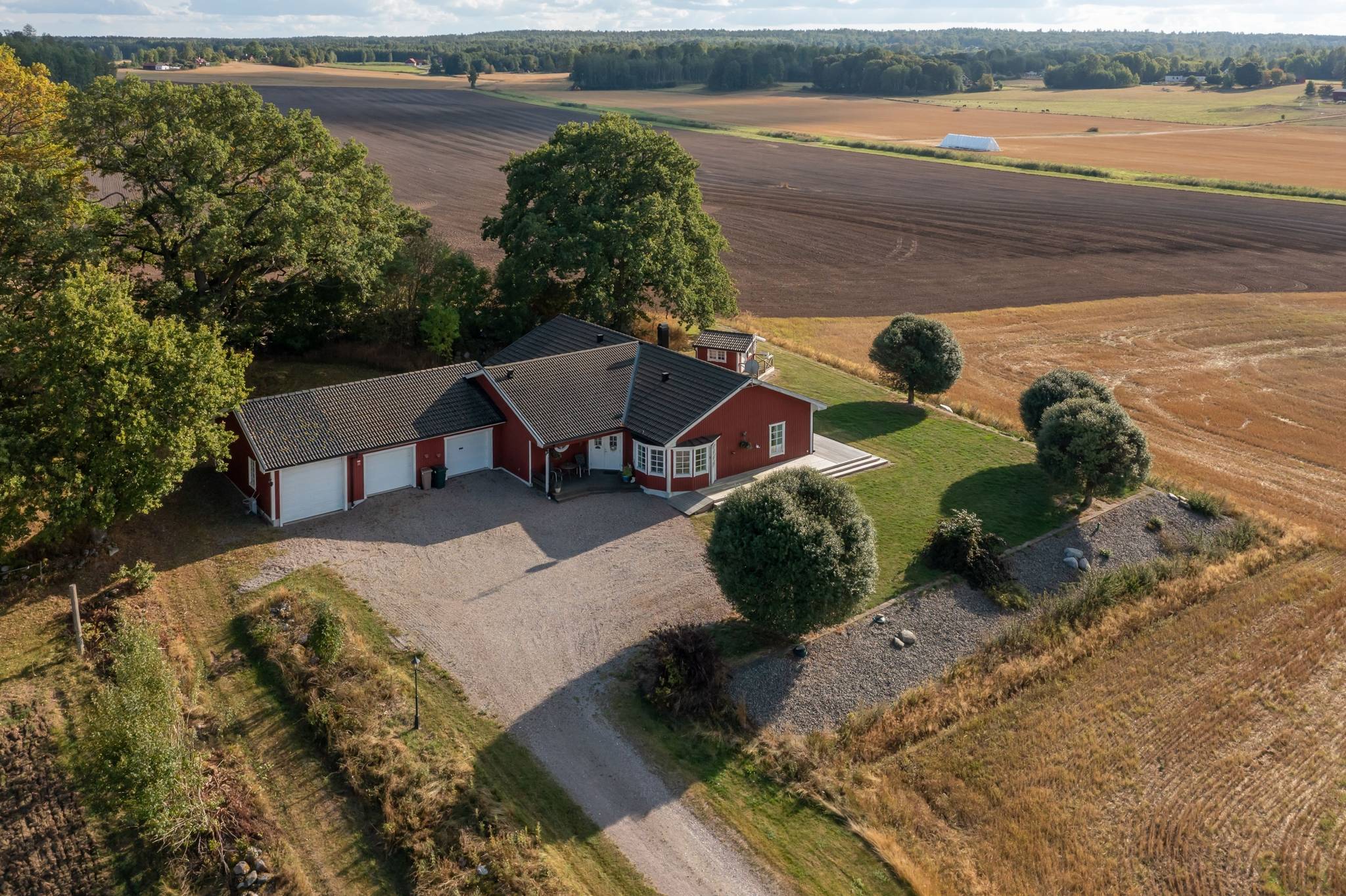 4 rum Villa på Valsta 510 Odensbacken Örebro kommun - bild 1