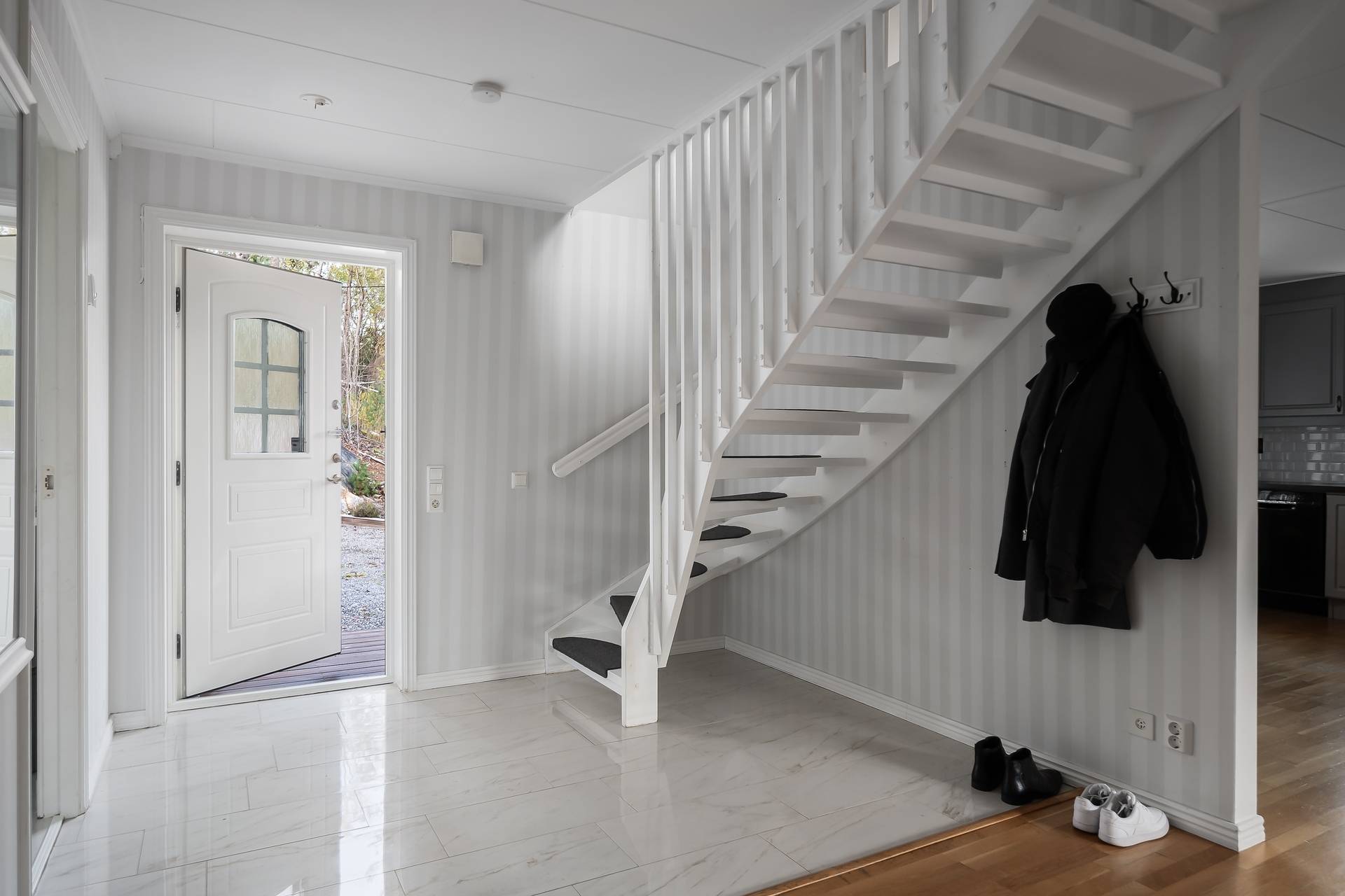 6 rum Villa på Skogstorp transjön 4 Hemfosa Haninge kommun - bild 18