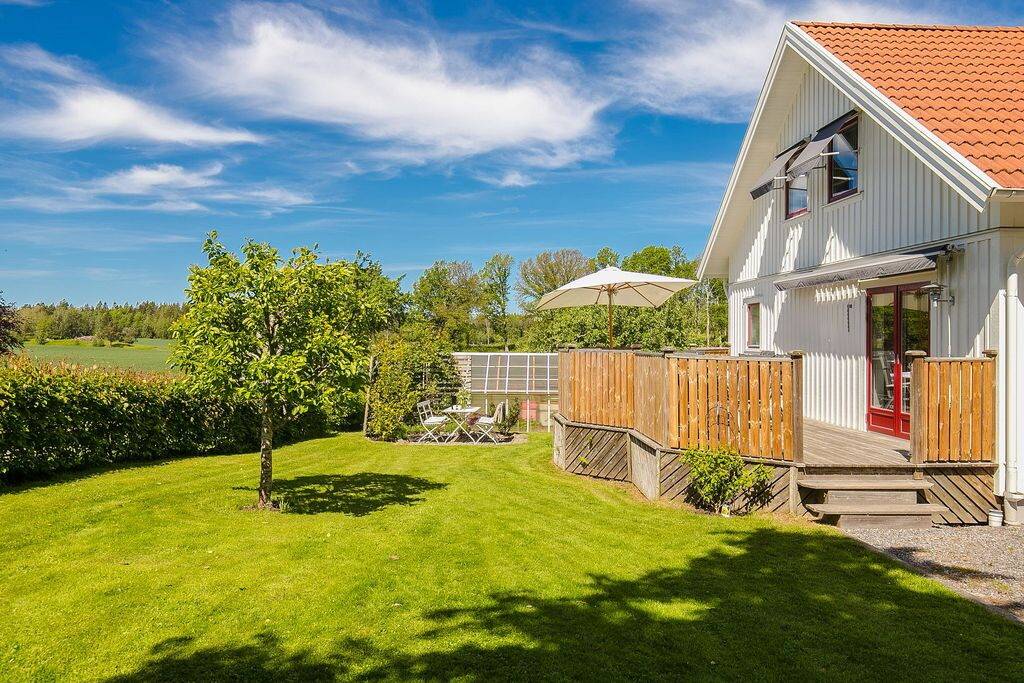 6 rum Villa på Solvik 1 Kålland Lidköpings kommun - bild 10