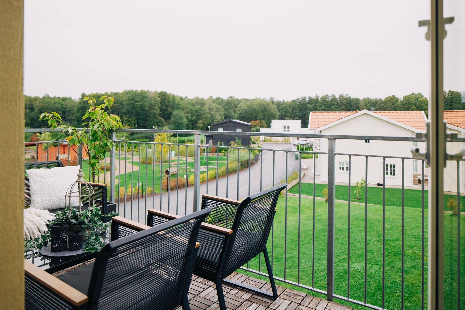 3 rum Lägenhet på Vilkmansgatan 33 Trädgårdsstaden Skövde kommun - bild 3
