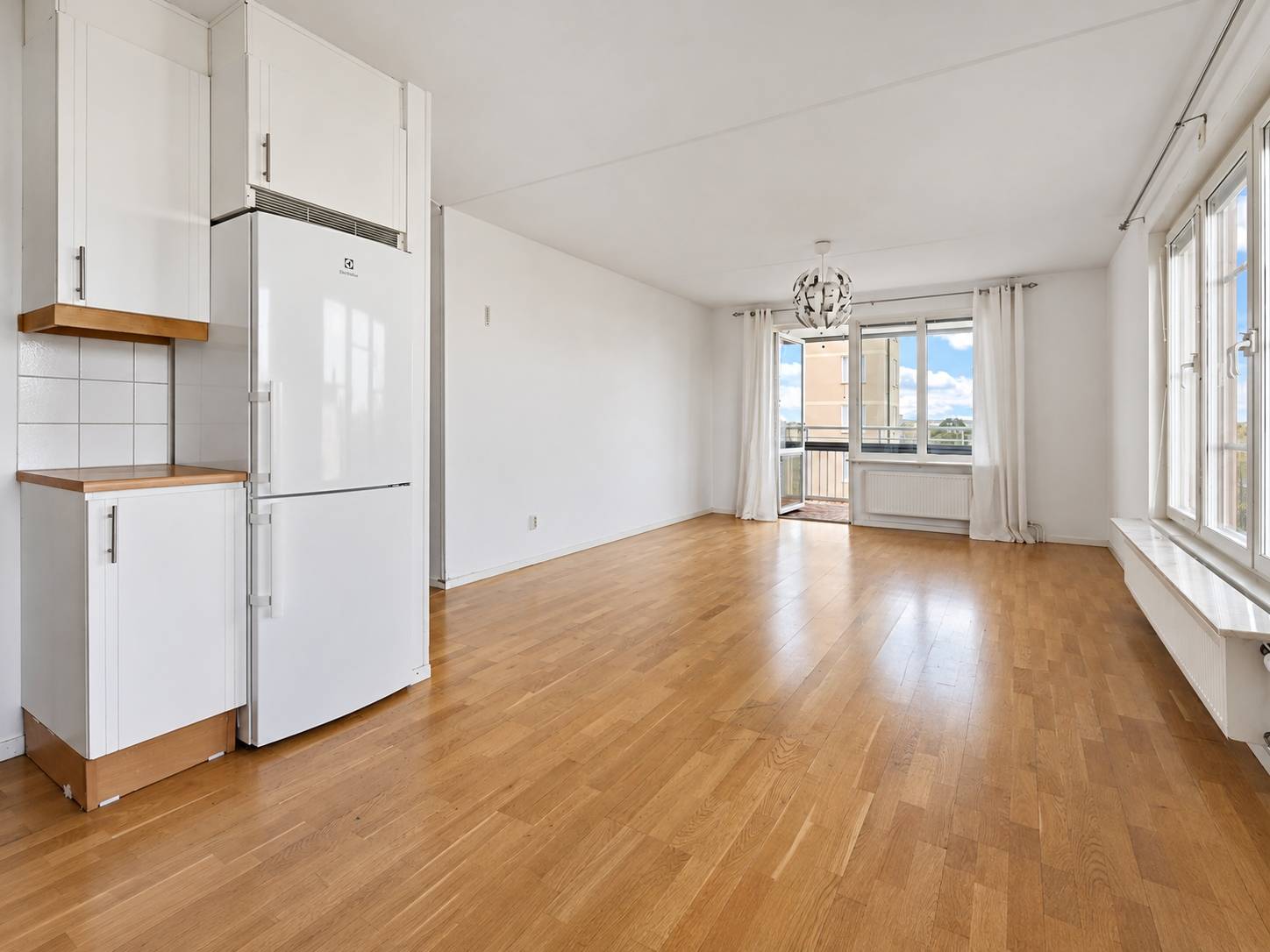 2 rum lägenhet på Ekholmsvägen 369 Skärholmens Centrum, Stockholms kommun - bild 4