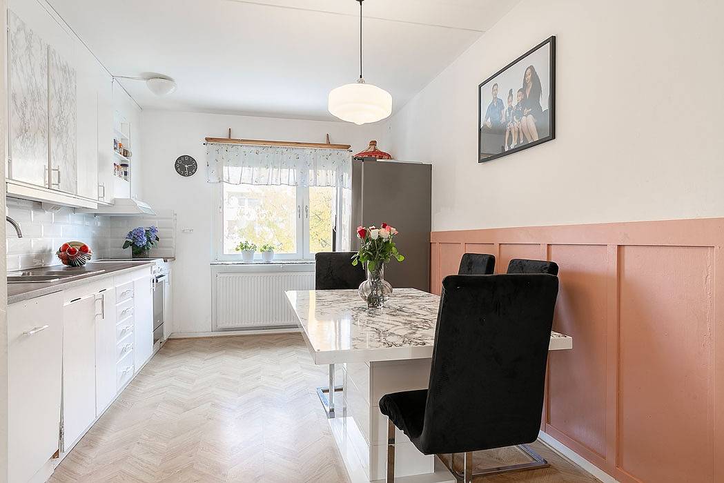 2 rum Lägenhet på Vickervägen 12, 2tr Norsborg - Hallunda Botkyrka kommun - bild 5