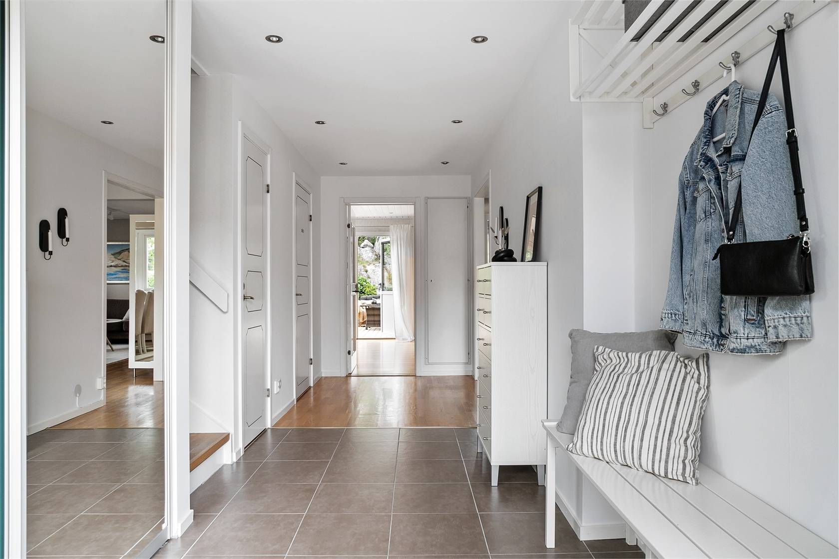 7 rum Radhus på Låkebergsgatan 21 Torslanda - Centralt Göteborgs kommun - bild 7