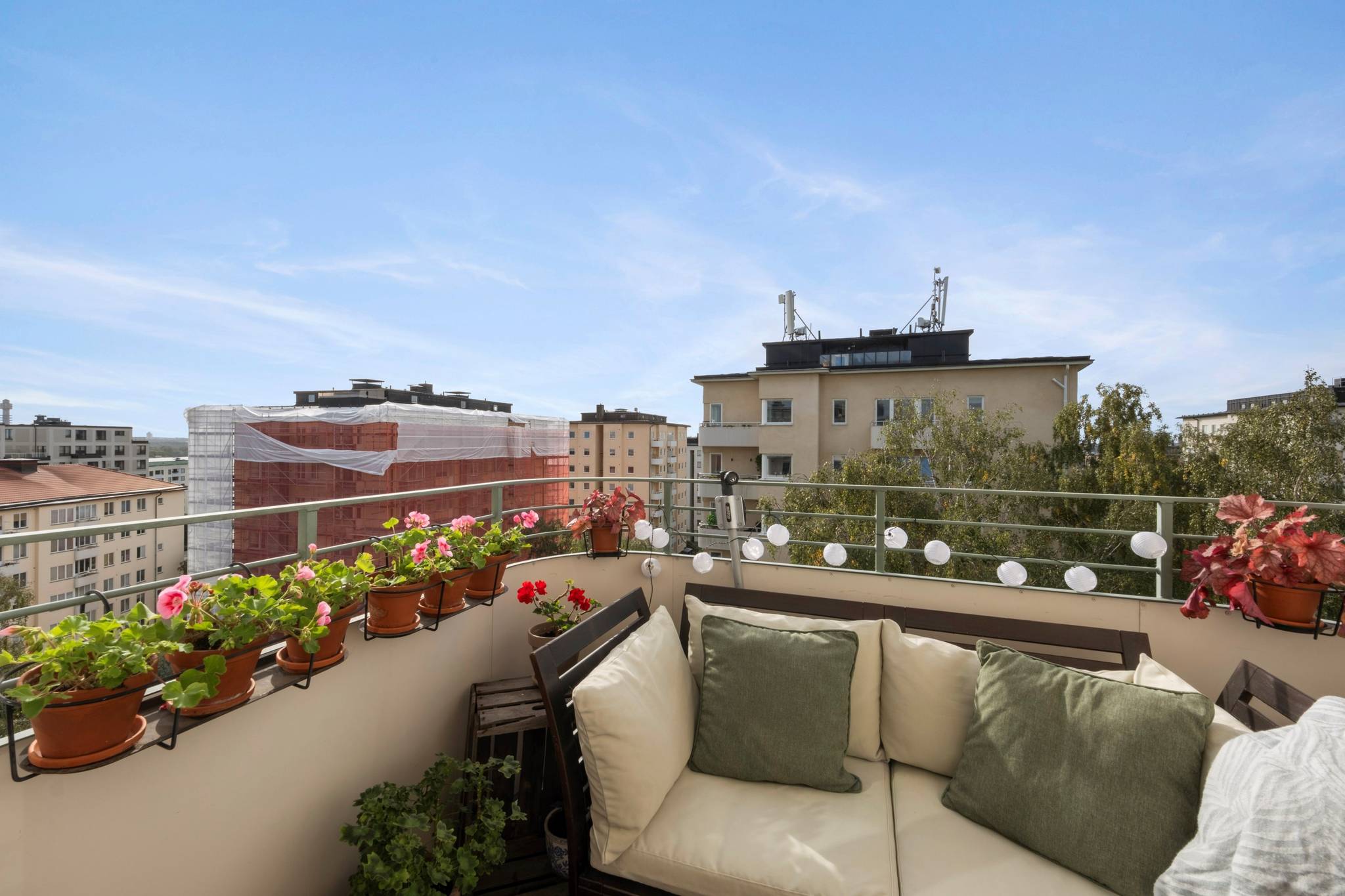 3 rum Lägenhet på Smedsbacksgatan 3a, 8 tr Östermalm Gärdet Stockholms kommun - bild 3