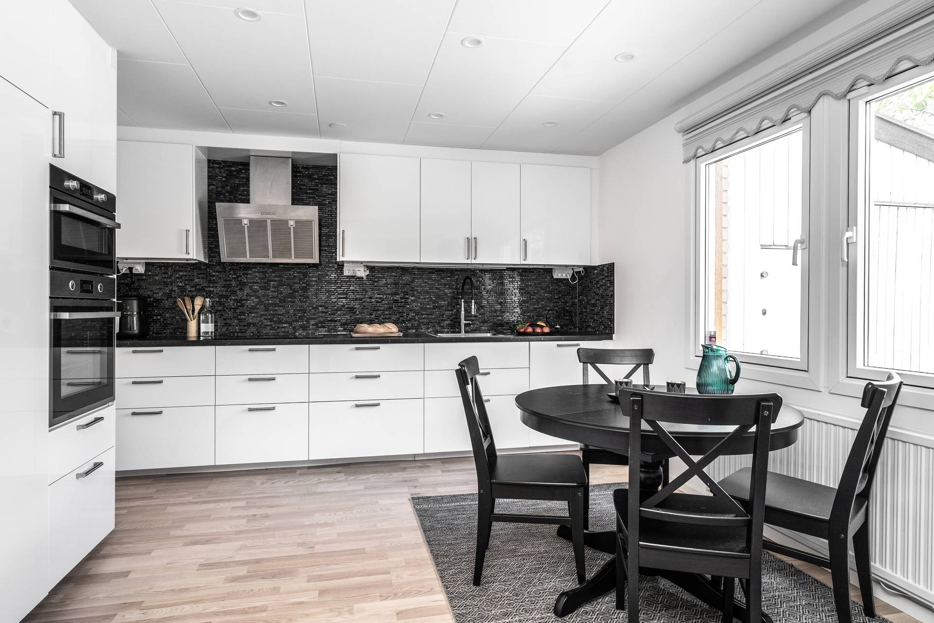 5 rum Radhus på Drivbänksvägen 64 Hässelby Villastad Stockholms kommun - bild 2