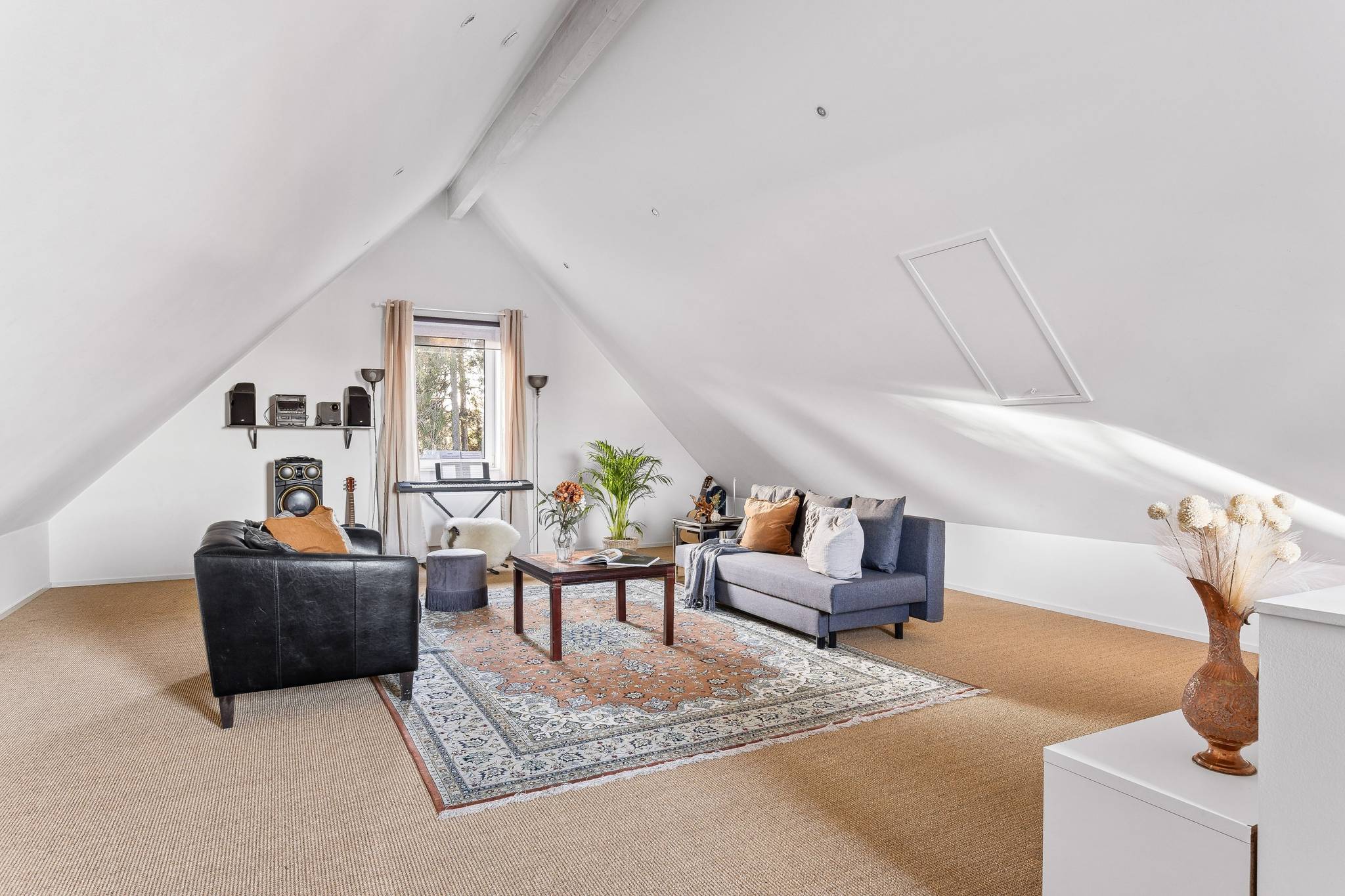 6 rum Parhus på Hjälmvägen 13D Skälby Järfälla kommun - bild 19
