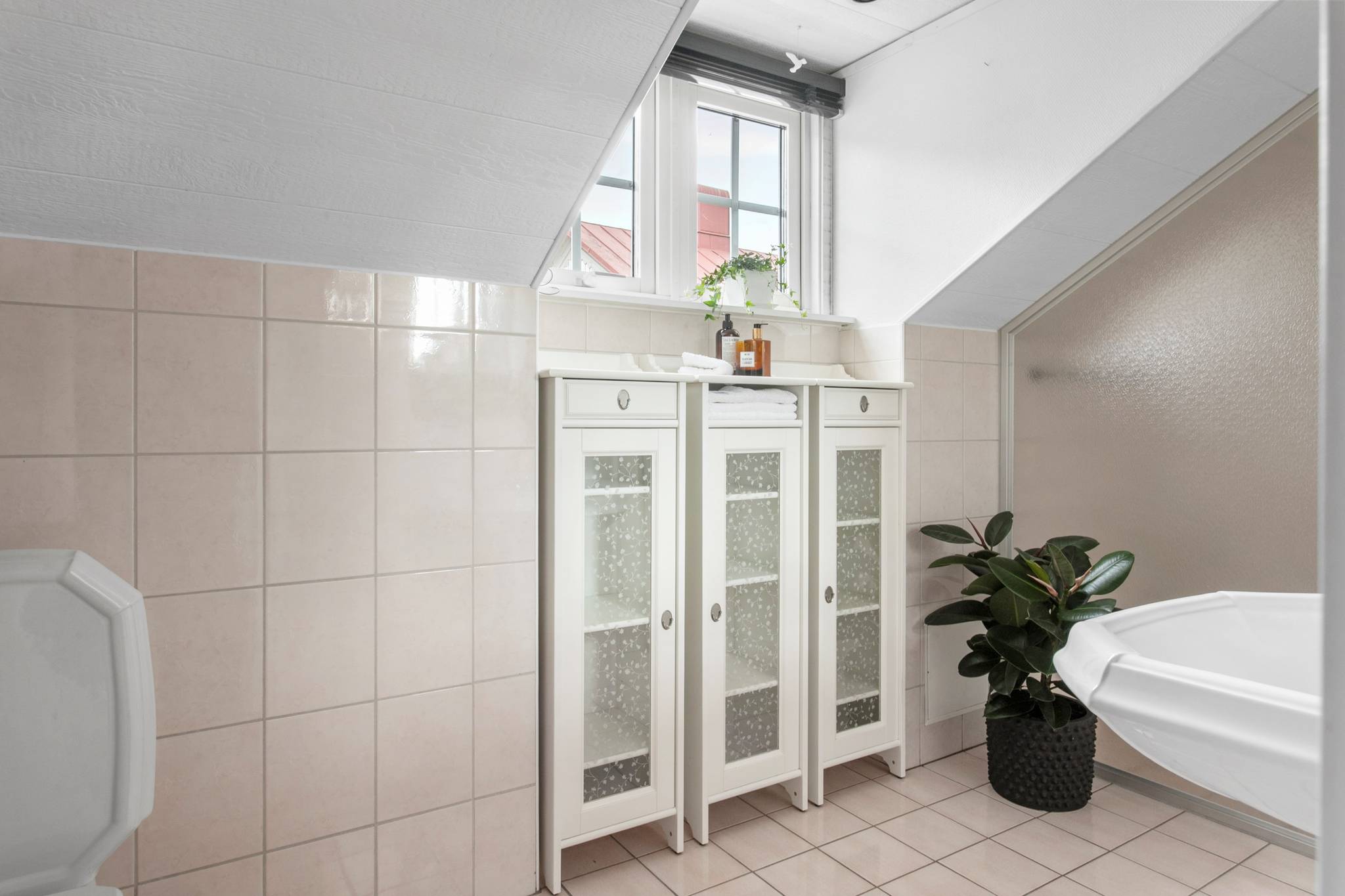 8 rum Villa på Fästningsgatan 3 Platsarna Varbergs kommun - bild 34