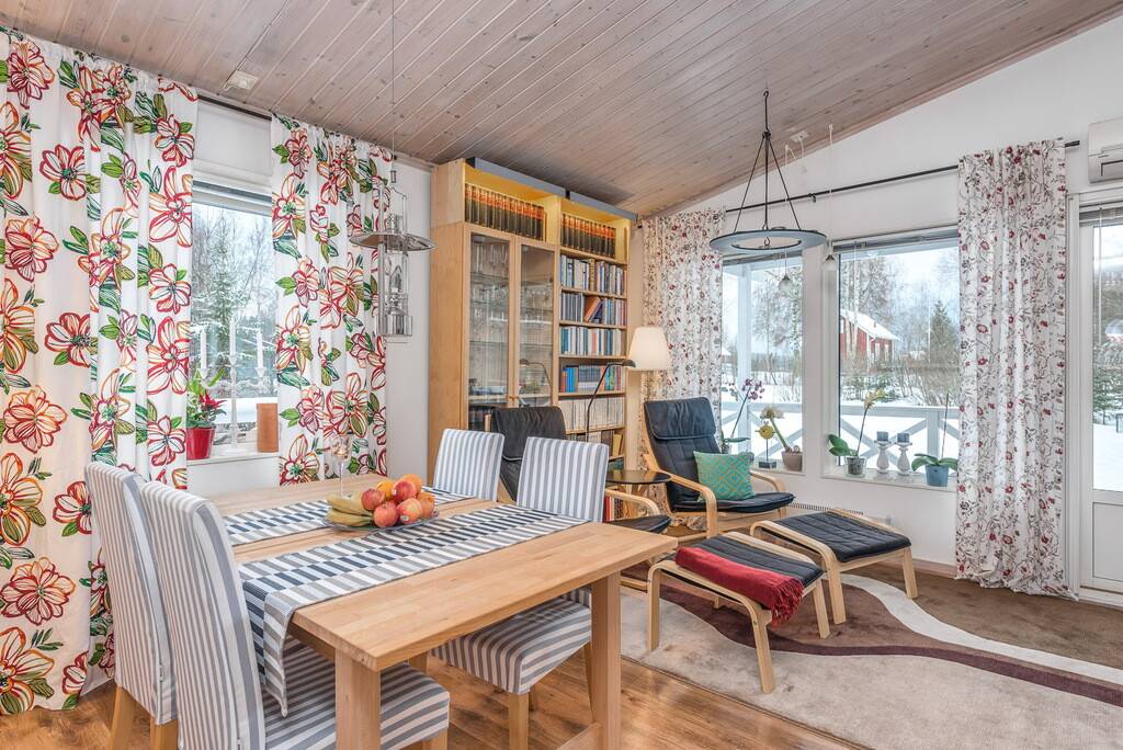 3 rum Vinterbonat fritidshus på Lugnabovägen 7 Gustavsfors Bengtsfors kommun - bild 10