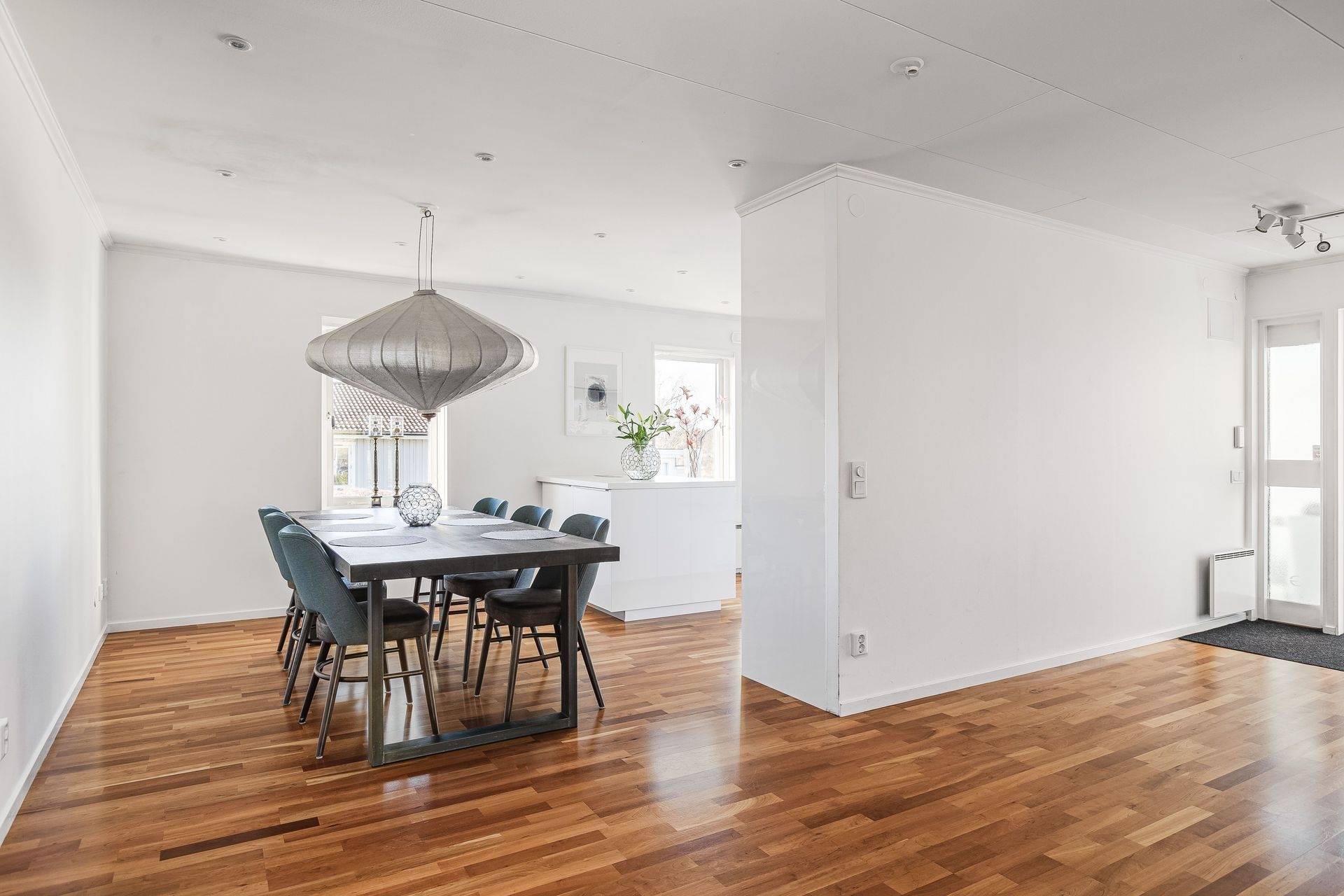 4 rum Radhus på Tråddragarevägen 4 Hjulsbro Linköpings kommun - bild 8
